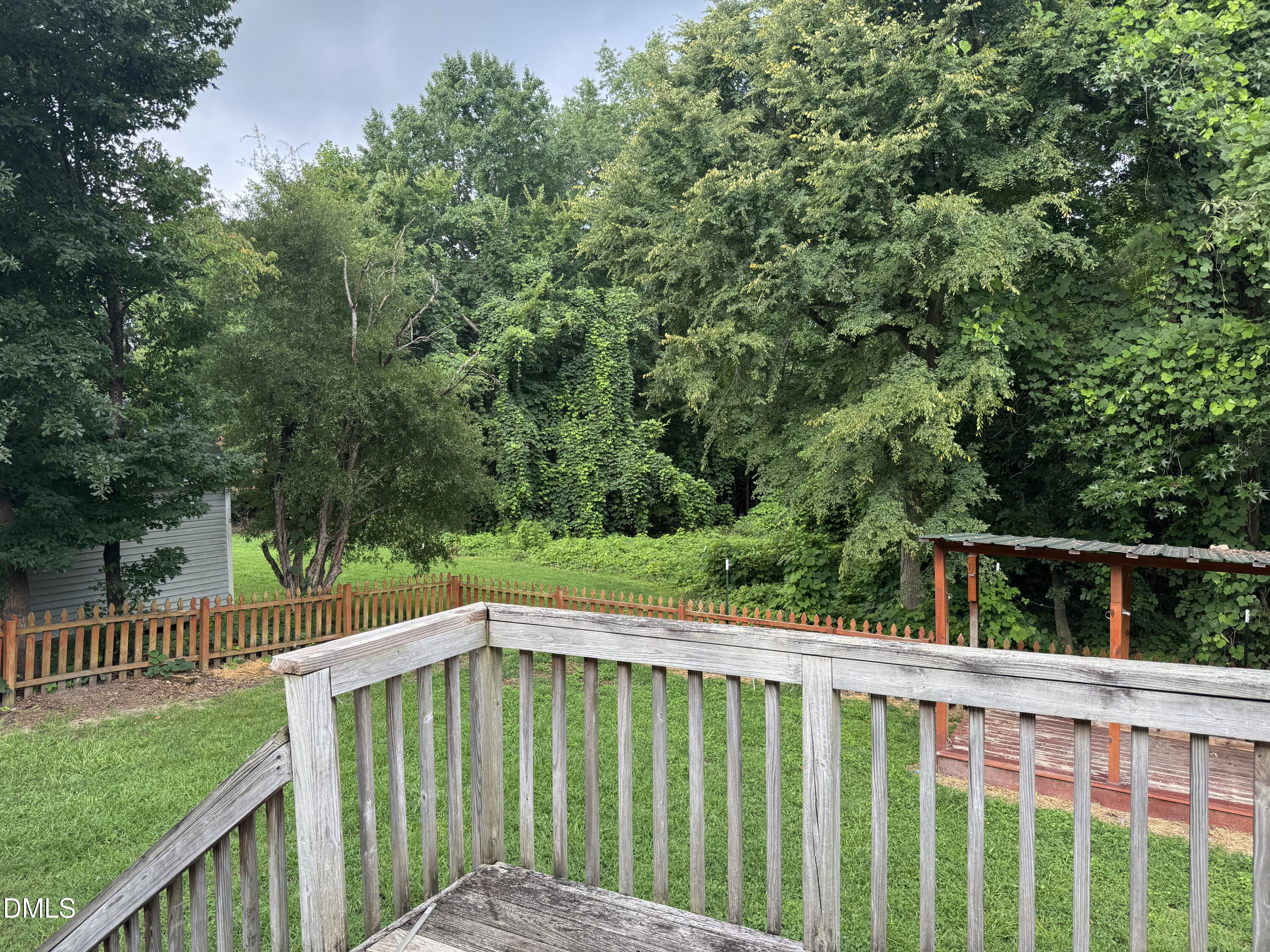 3609 Castlegate Drive Property Photo 14