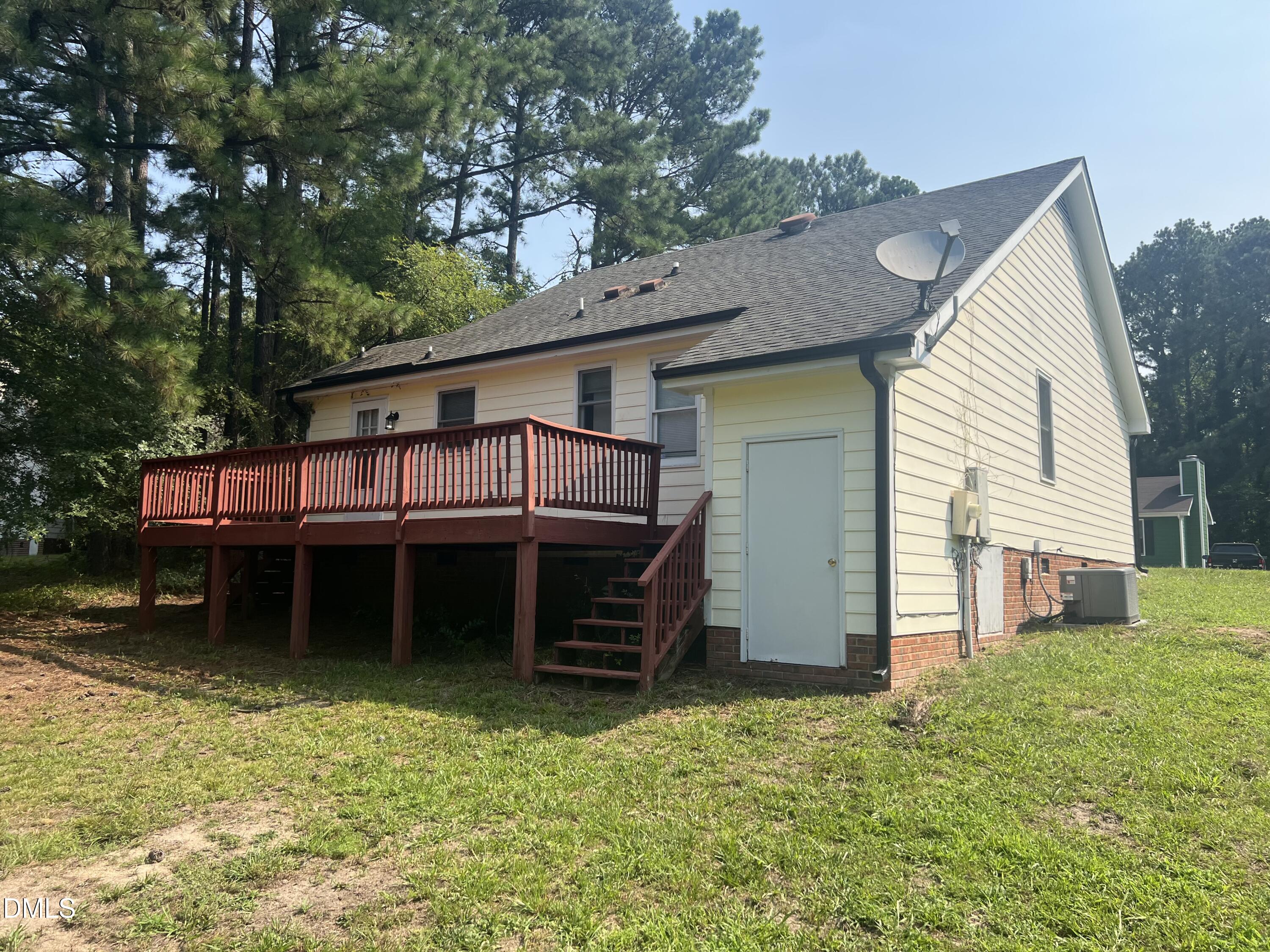 4204 Ferriday Court Property Photo 5