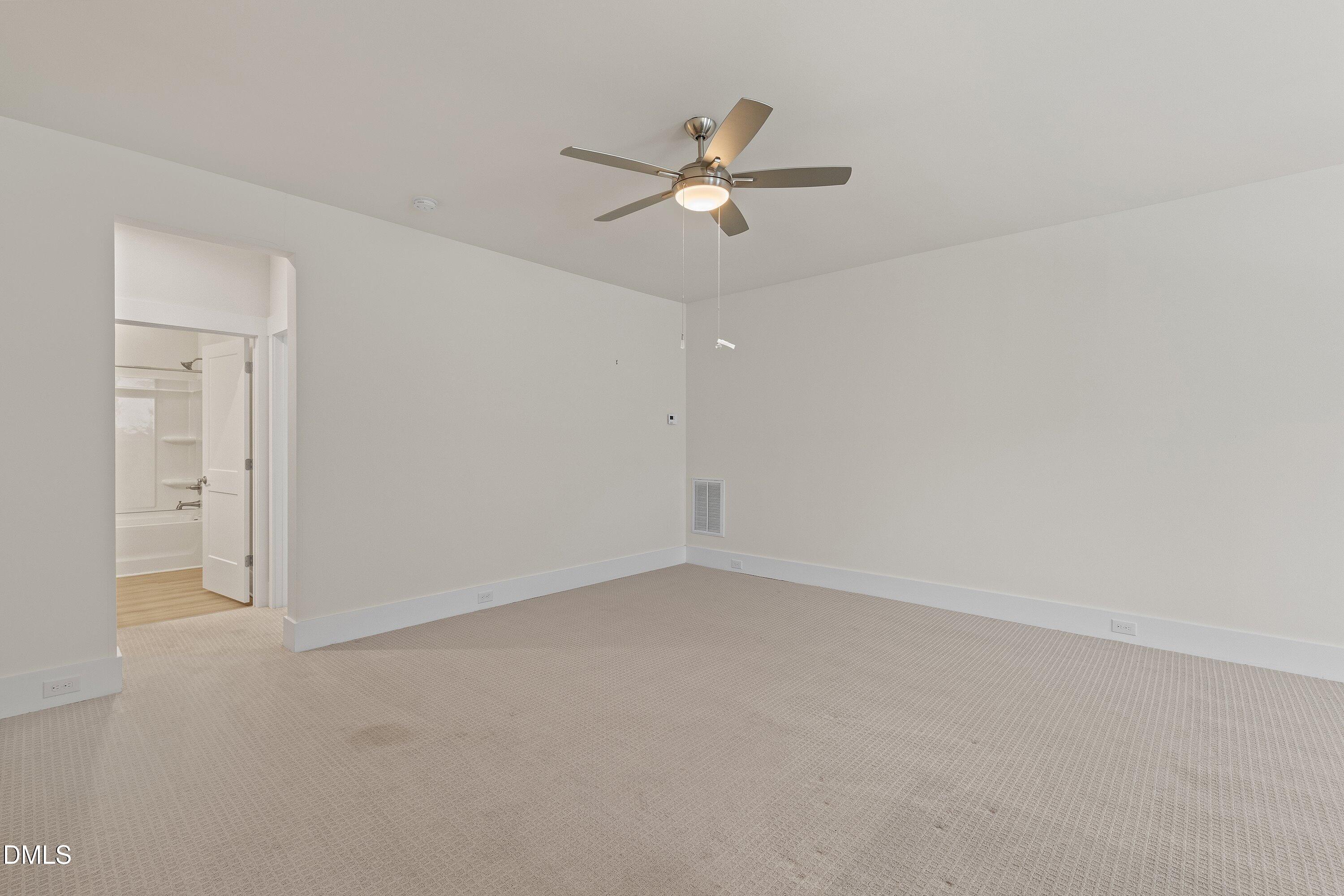 286 Warm Wind Drive Property Photo 34