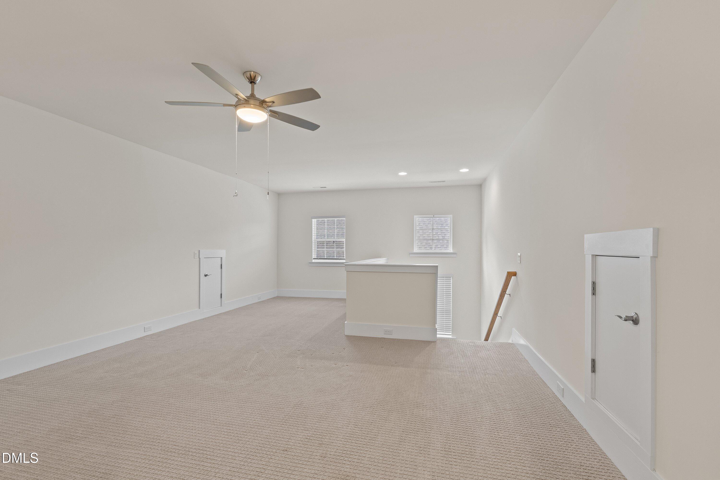 286 Warm Wind Drive Property Photo 35