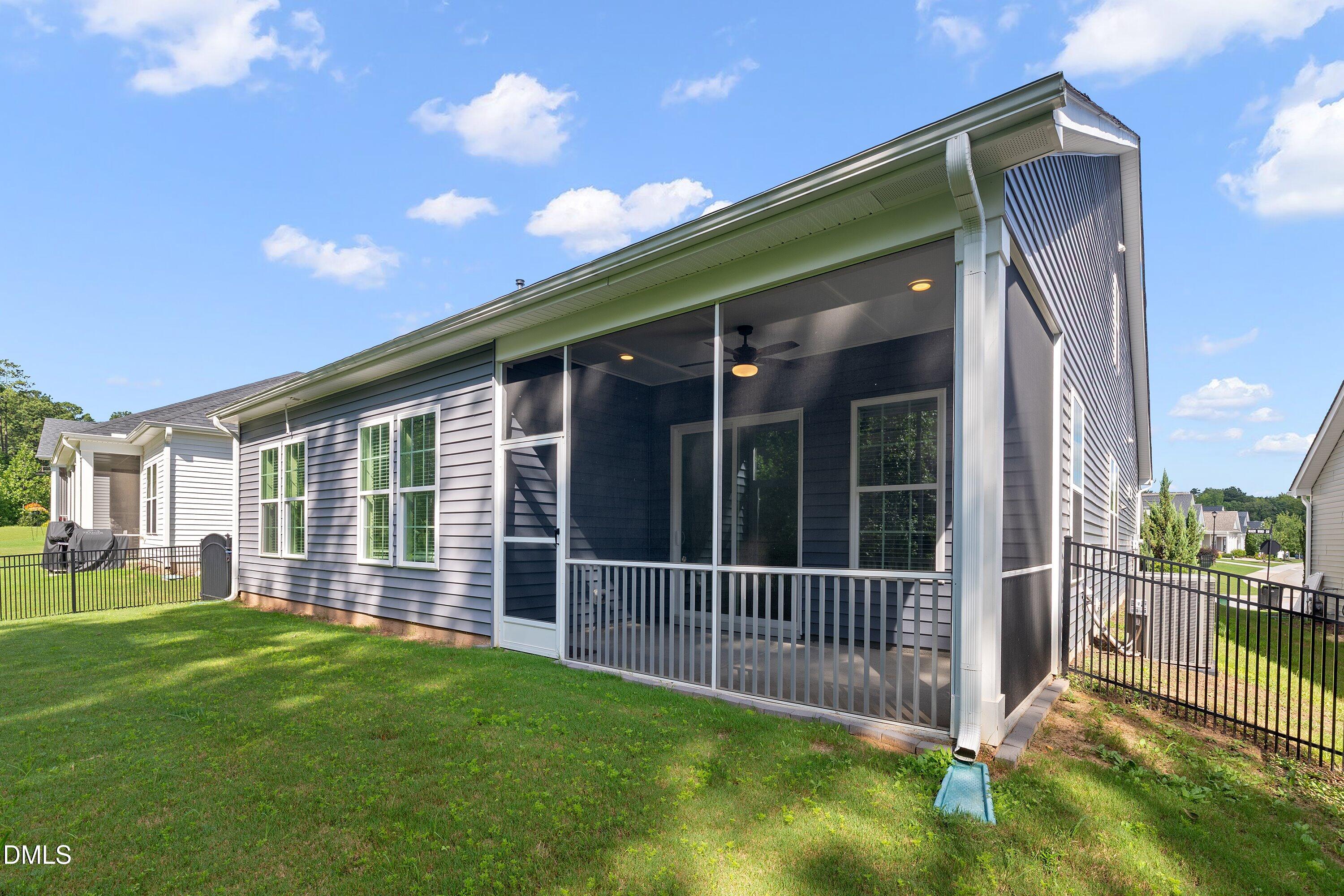 286 Warm Wind Drive Property Photo 40