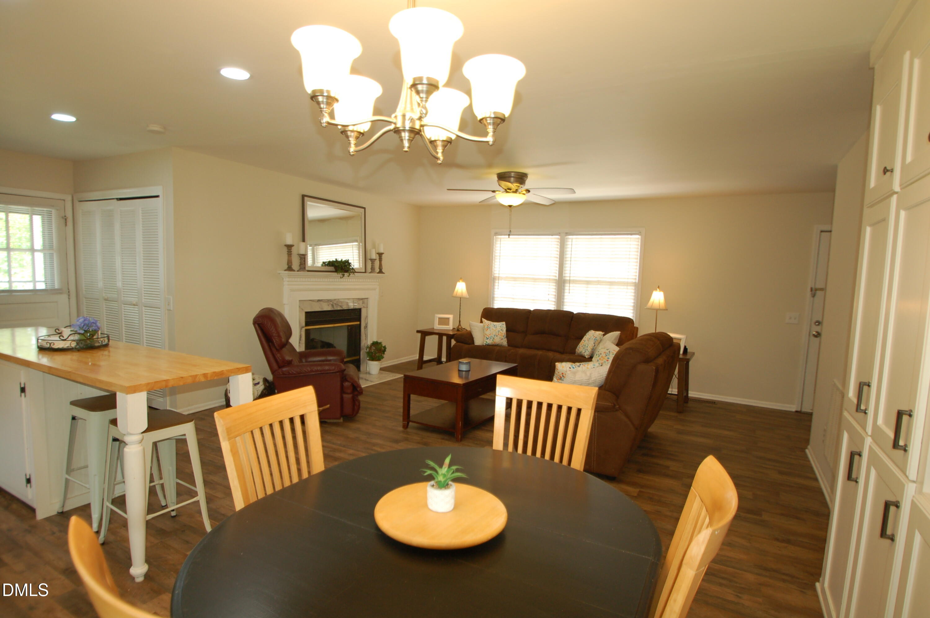 1434 Sedwick Road Property Photo 12