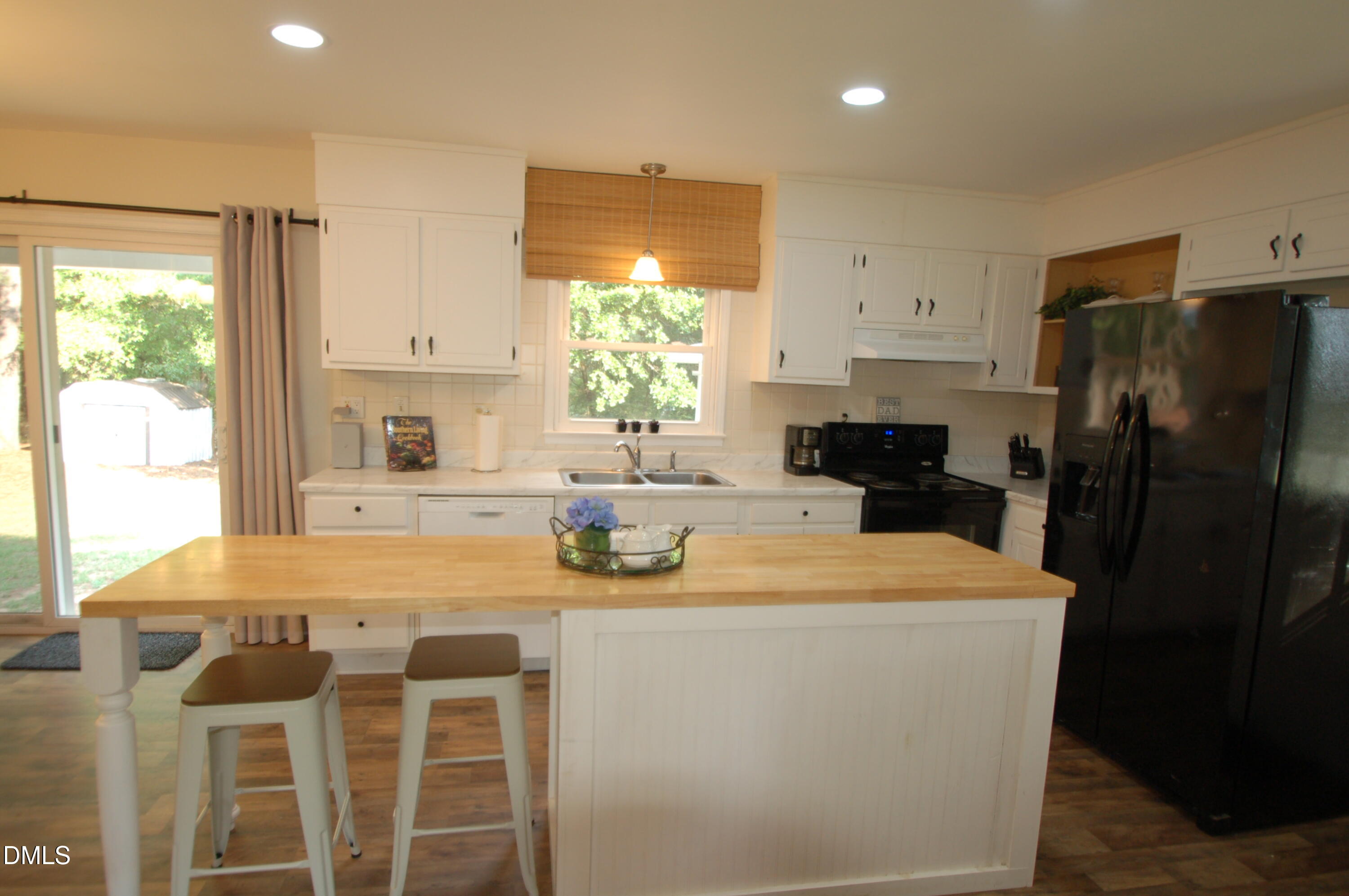 1434 Sedwick Road Property Photo 14