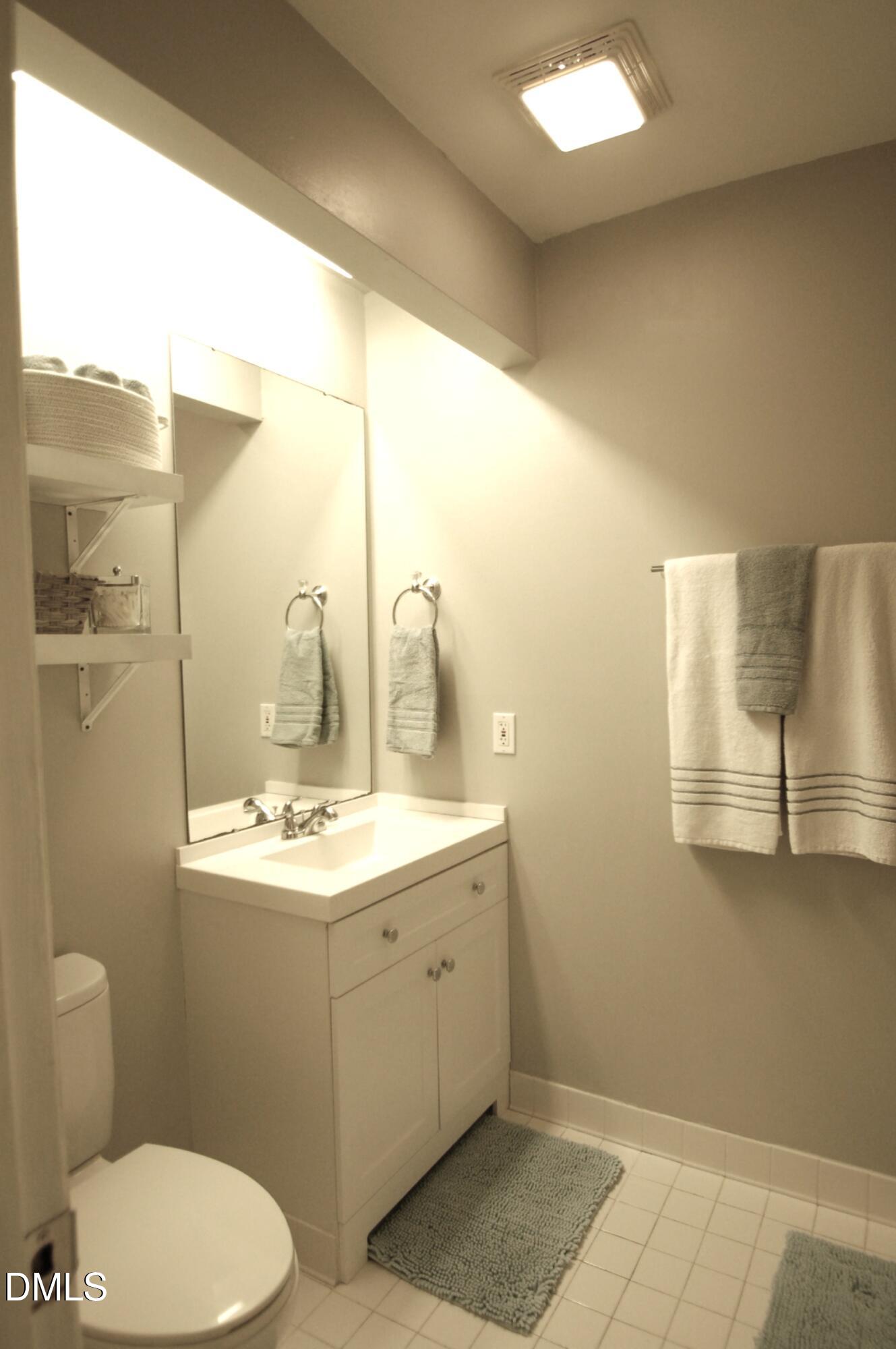 1434 Sedwick Road Property Photo 21
