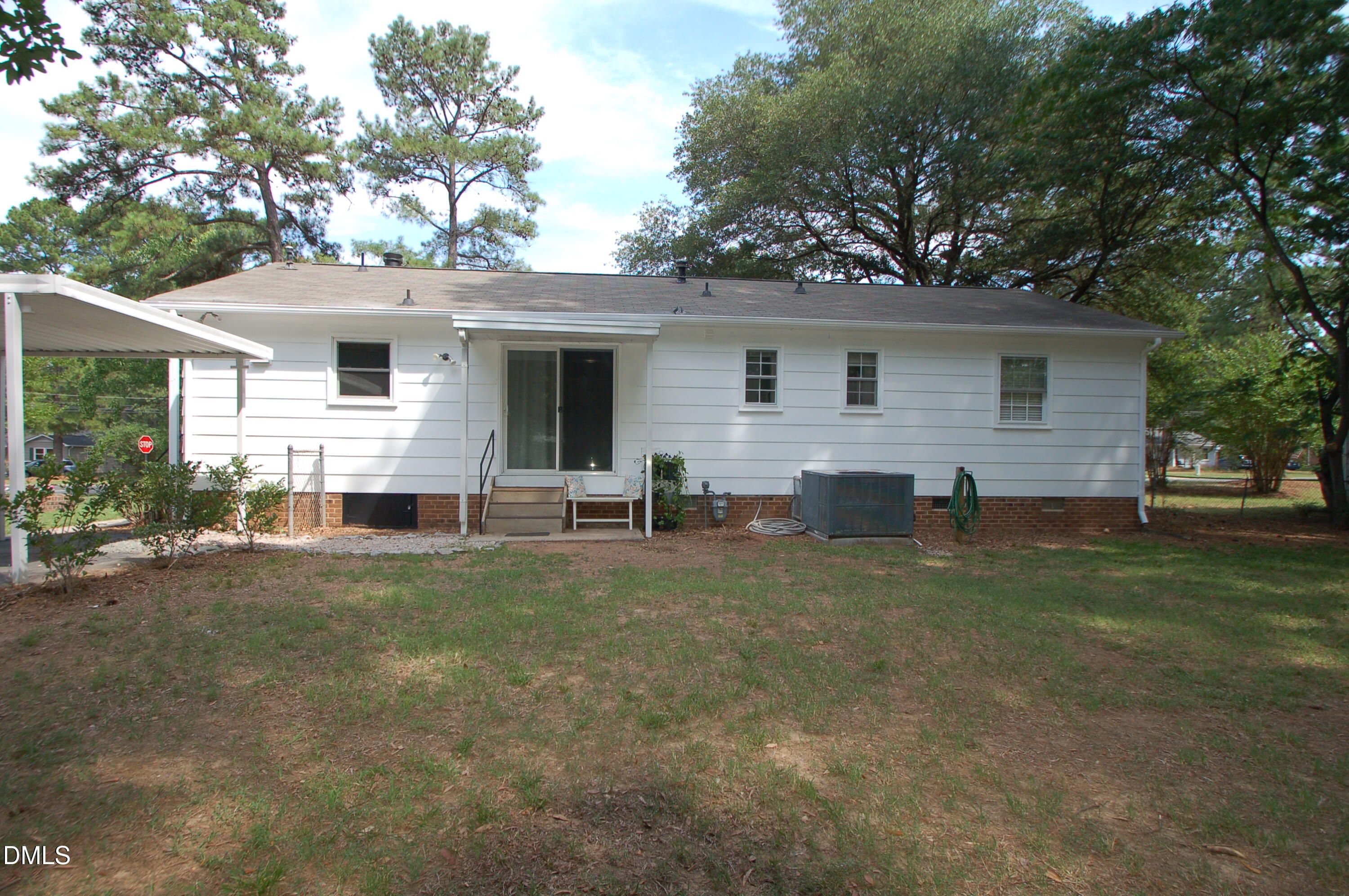 1434 Sedwick Road Property Photo 25