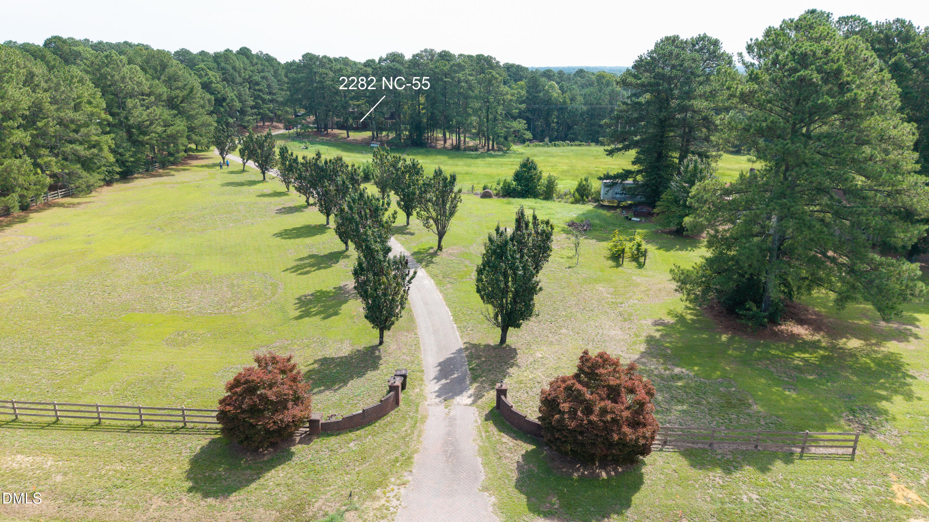 2282 Nc-55 Property Photo 1