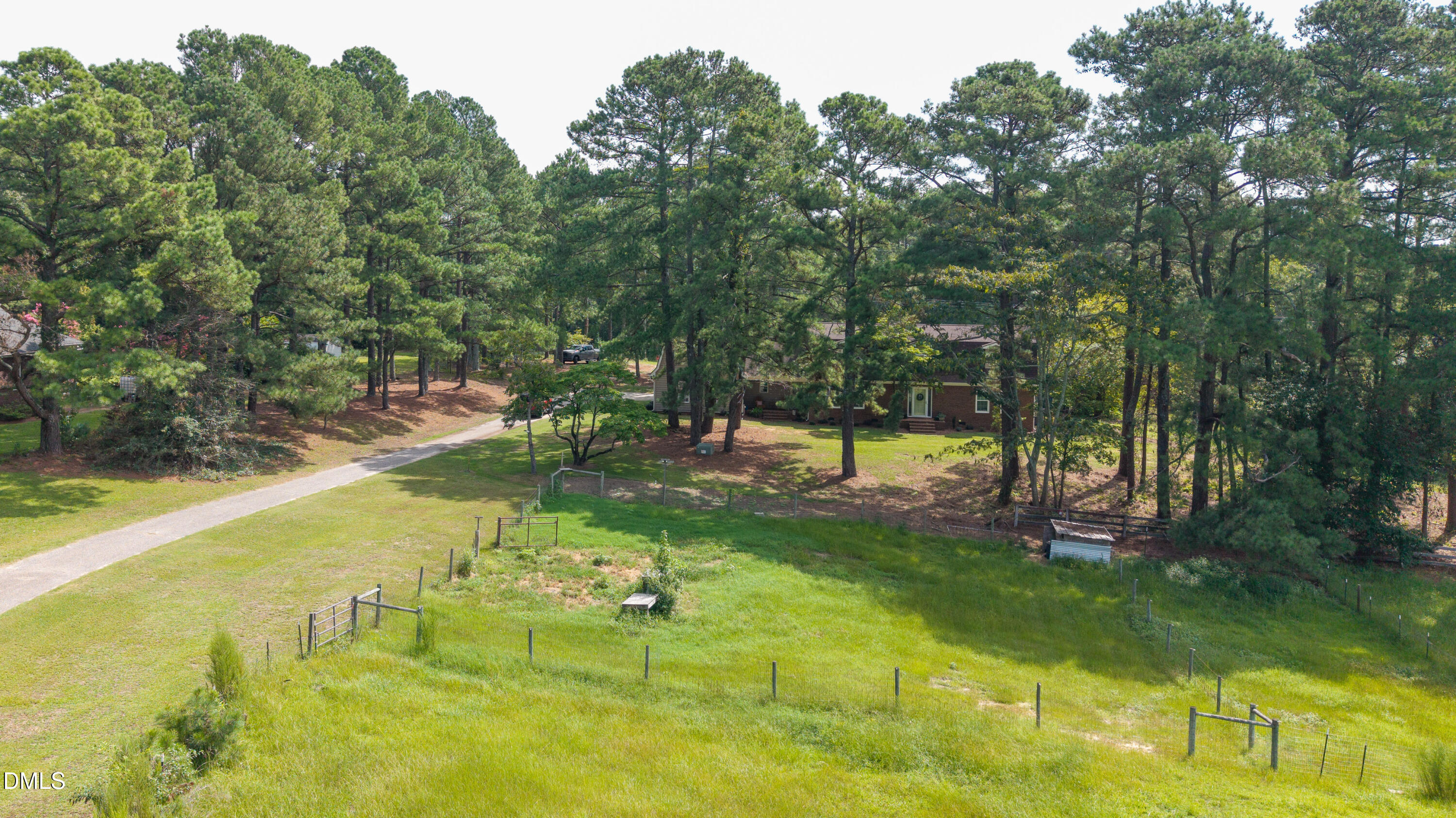 2282 Nc-55 Property Photo 4