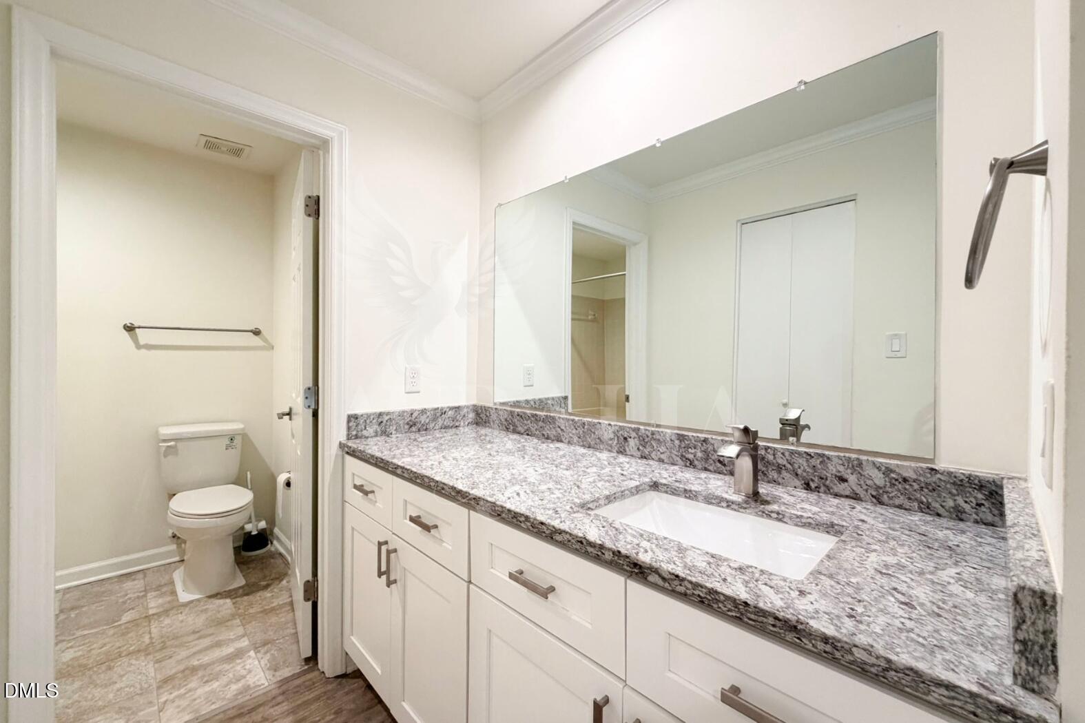 413 New Kent Place Property Photo 27