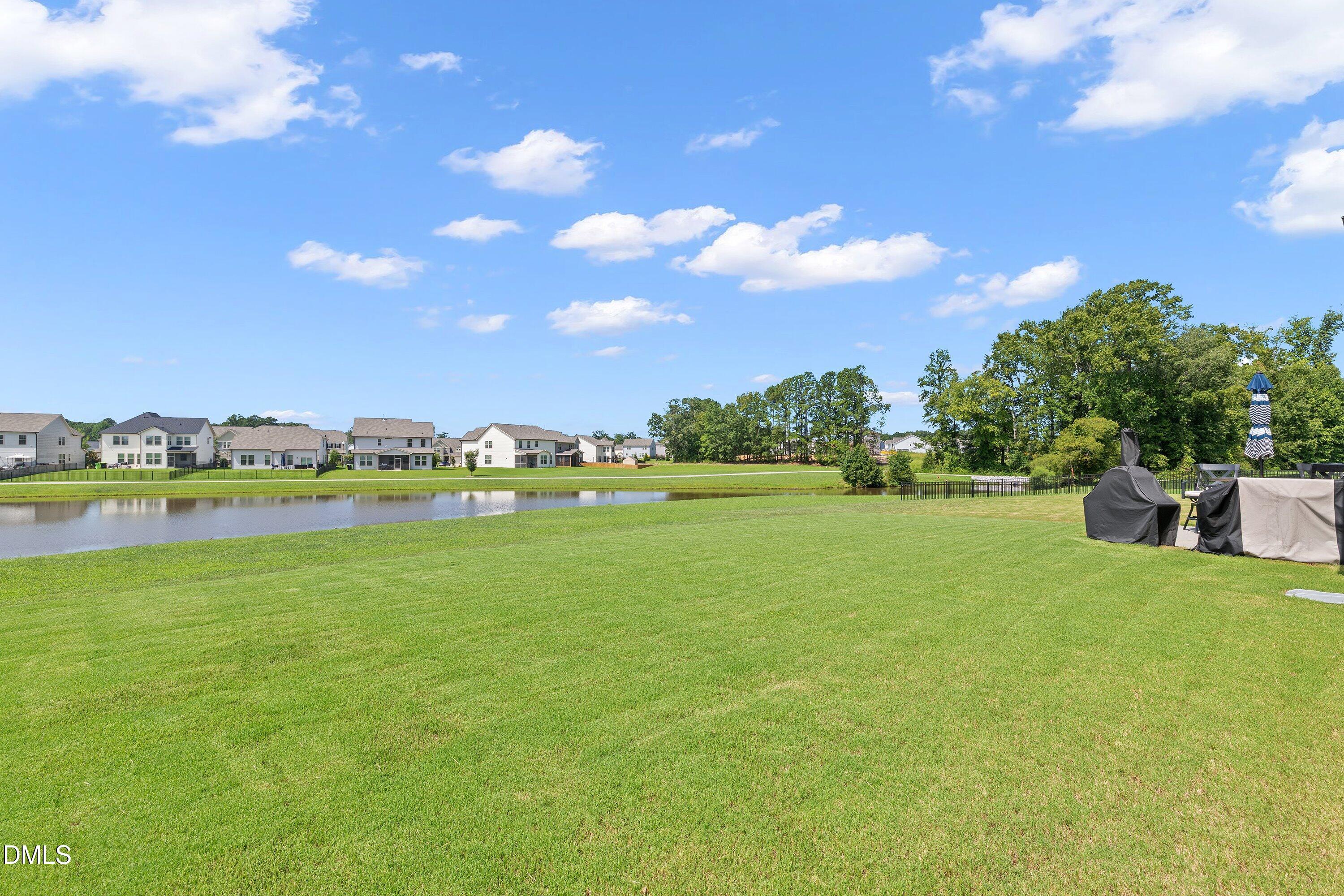 1565 Sage Tree Drive Property Photo 3