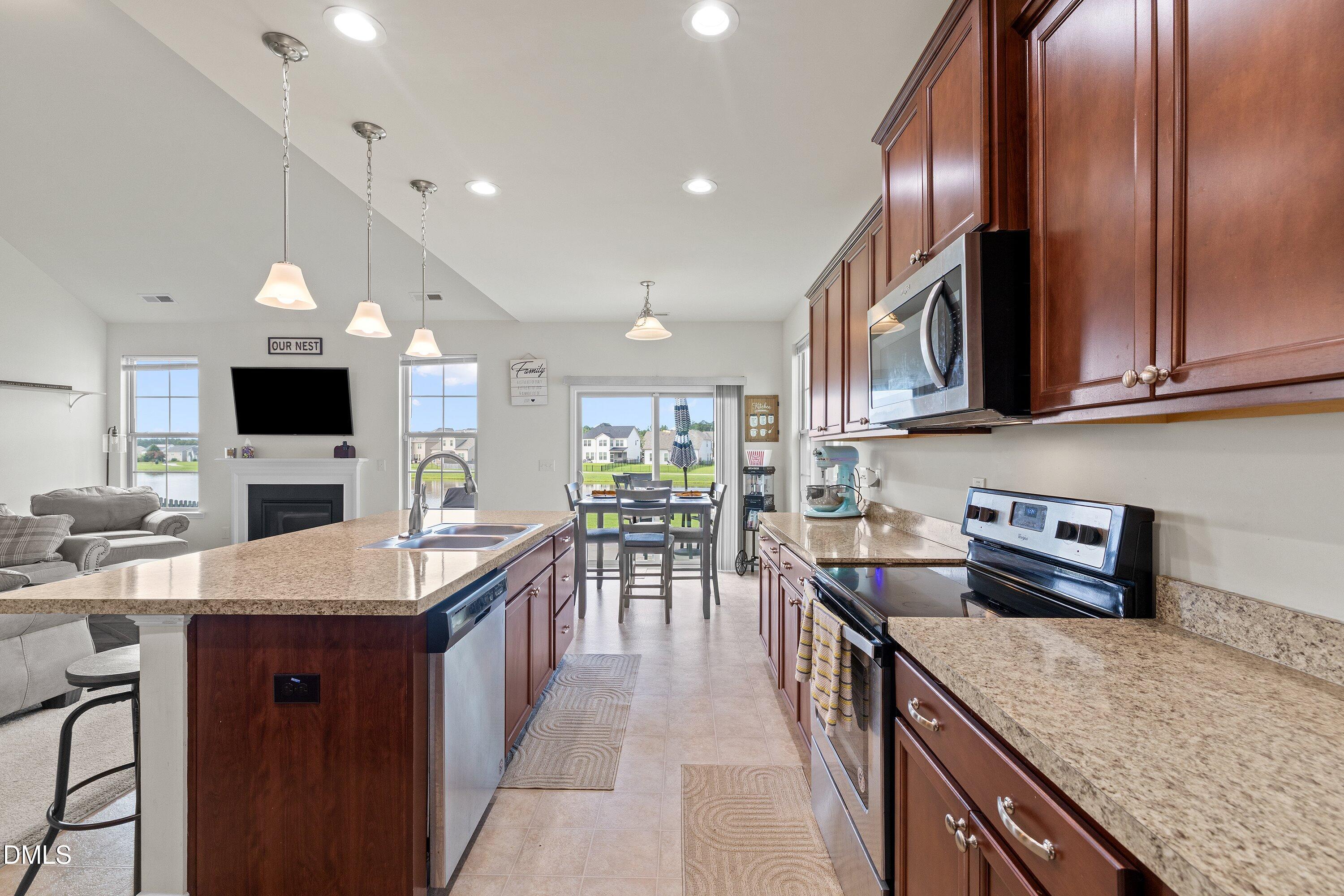 1565 Sage Tree Drive Property Photo 14