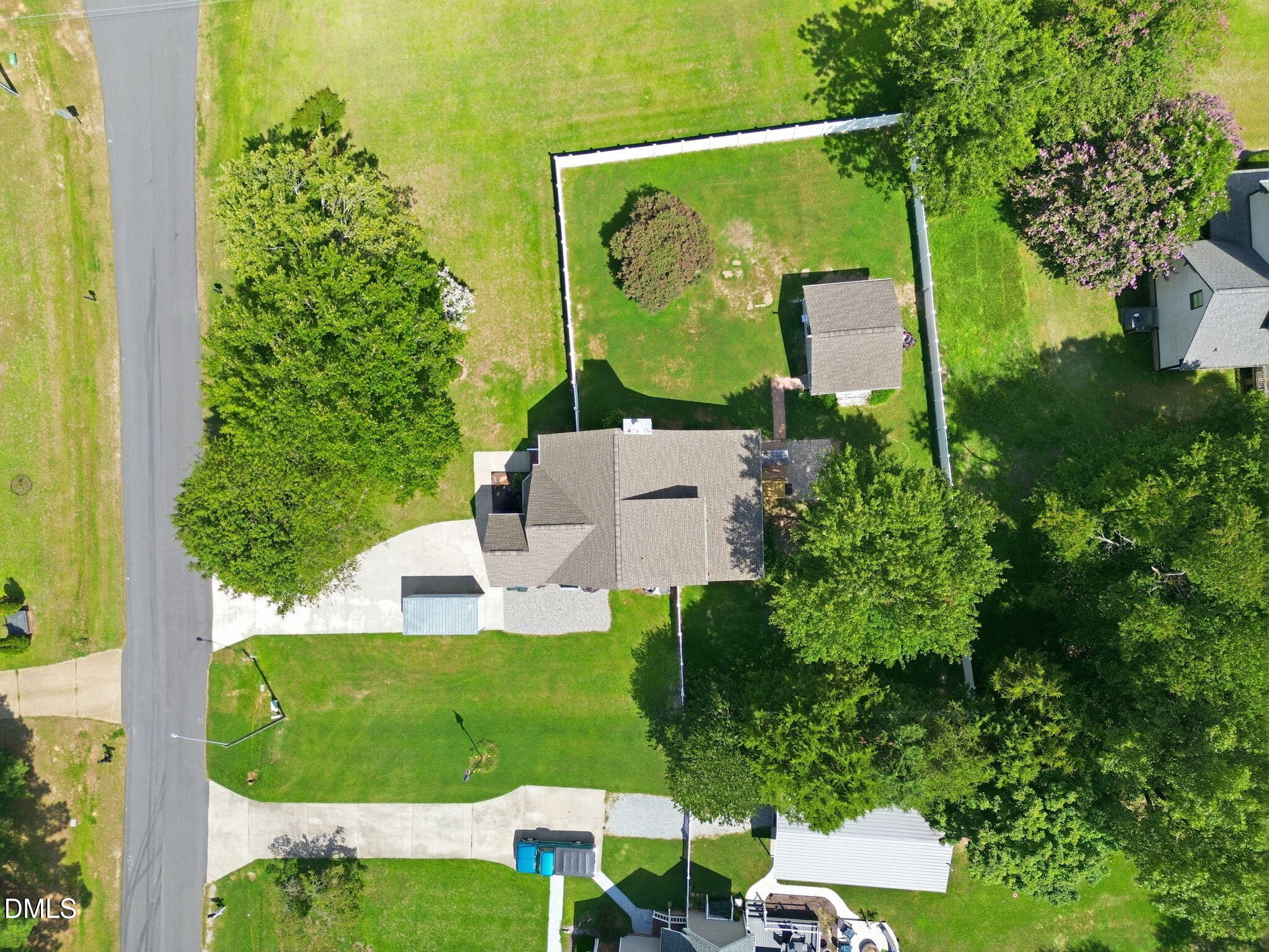 1732 Quail Grove Street Property Photo 4