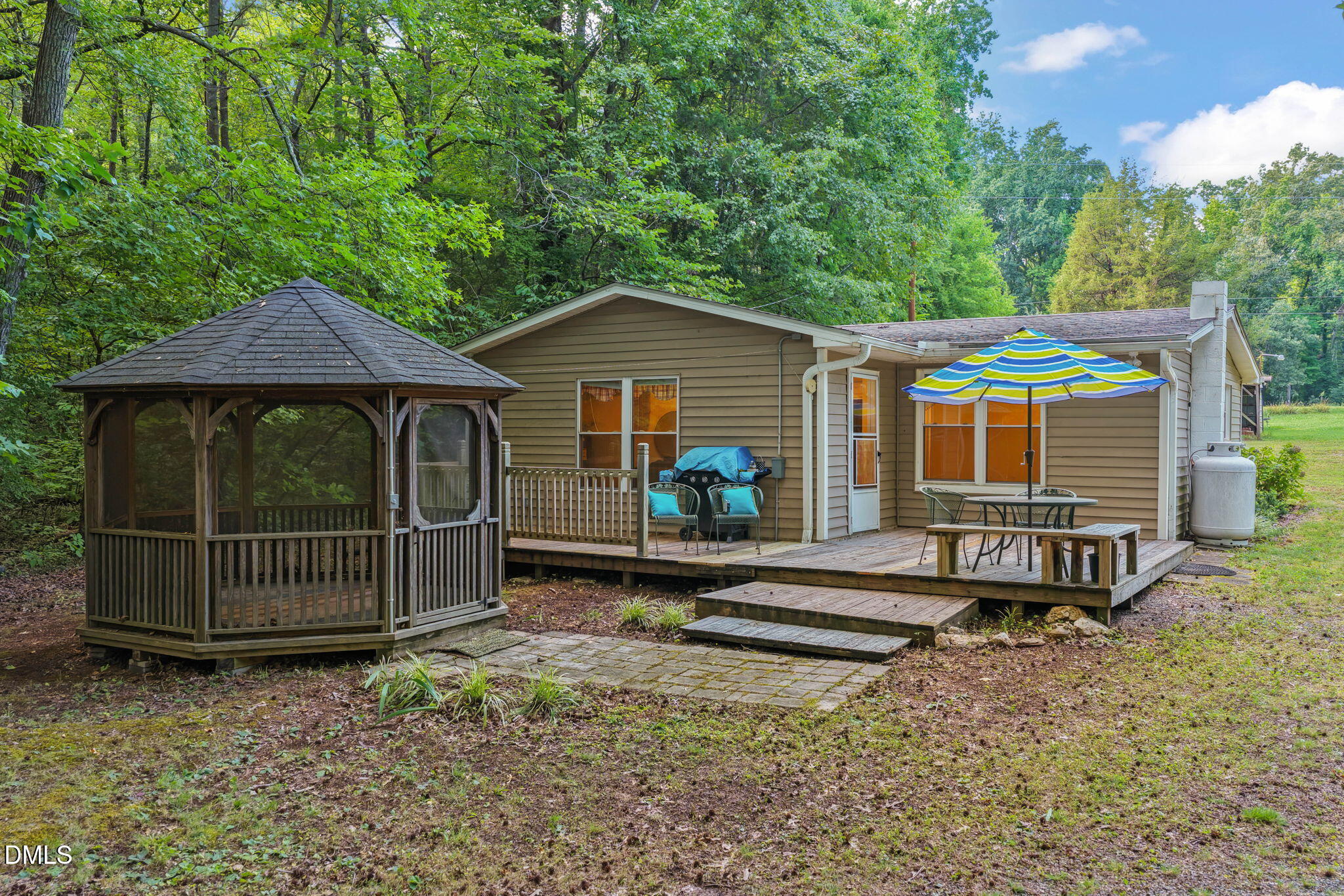 480 Fruit Hill Road Property Photo 1