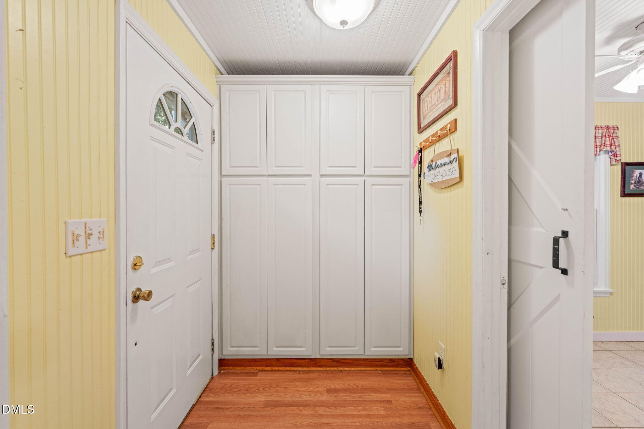 480 Fruit Hill Road Property Photo 9