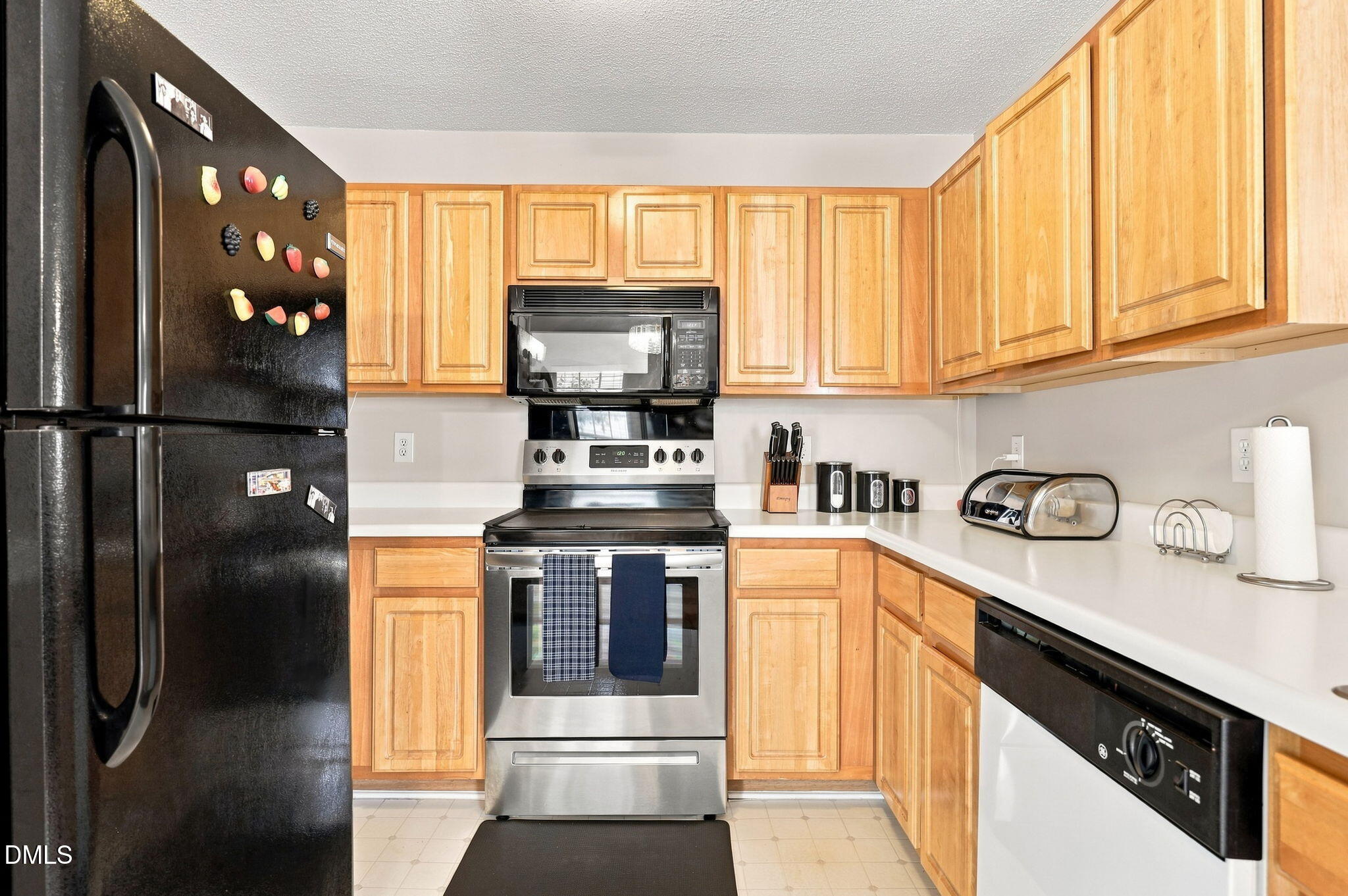 713 Quartz Drive Property Photo 12