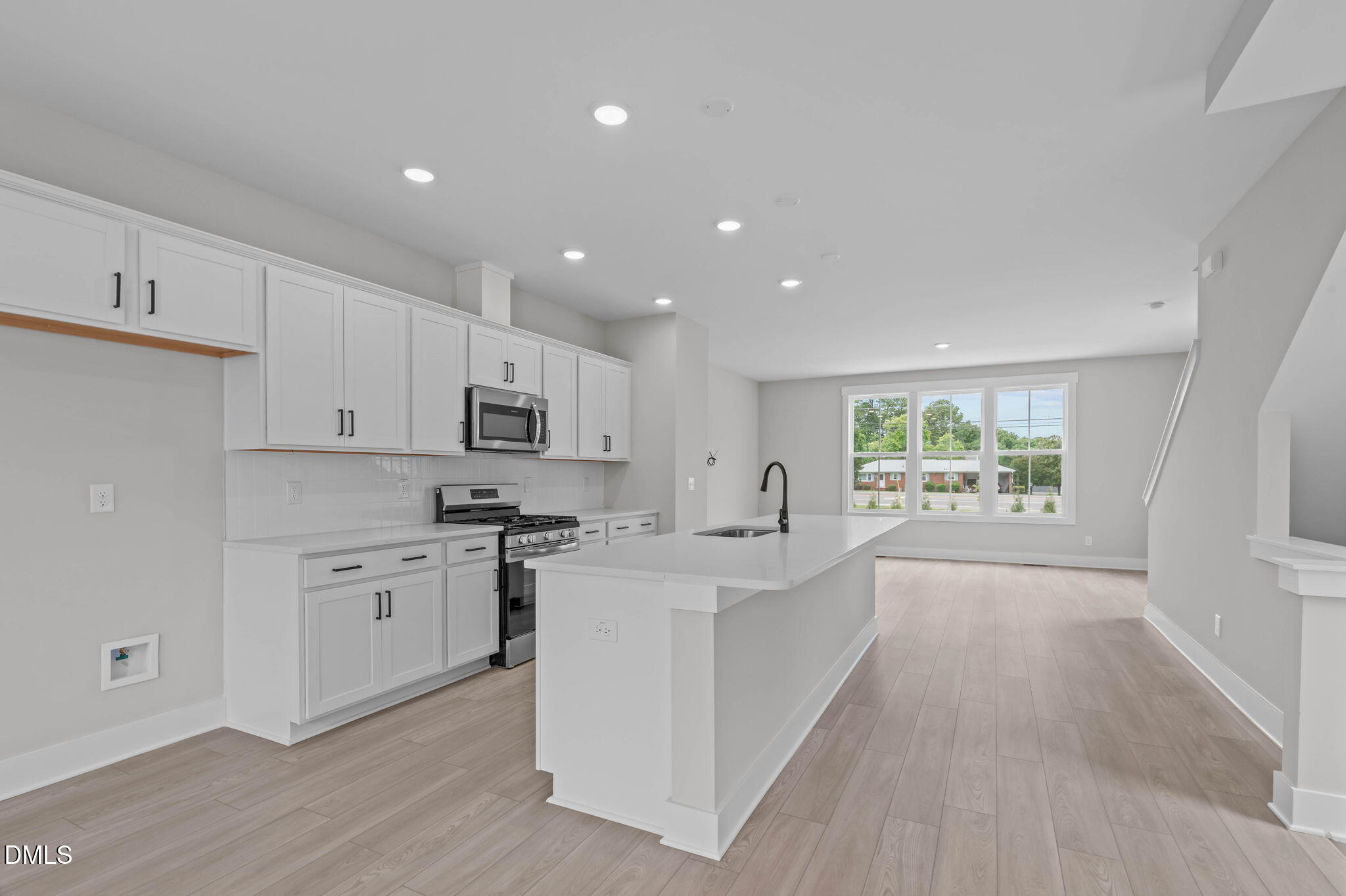 501 Plumleaf Lane Property Photo 11
