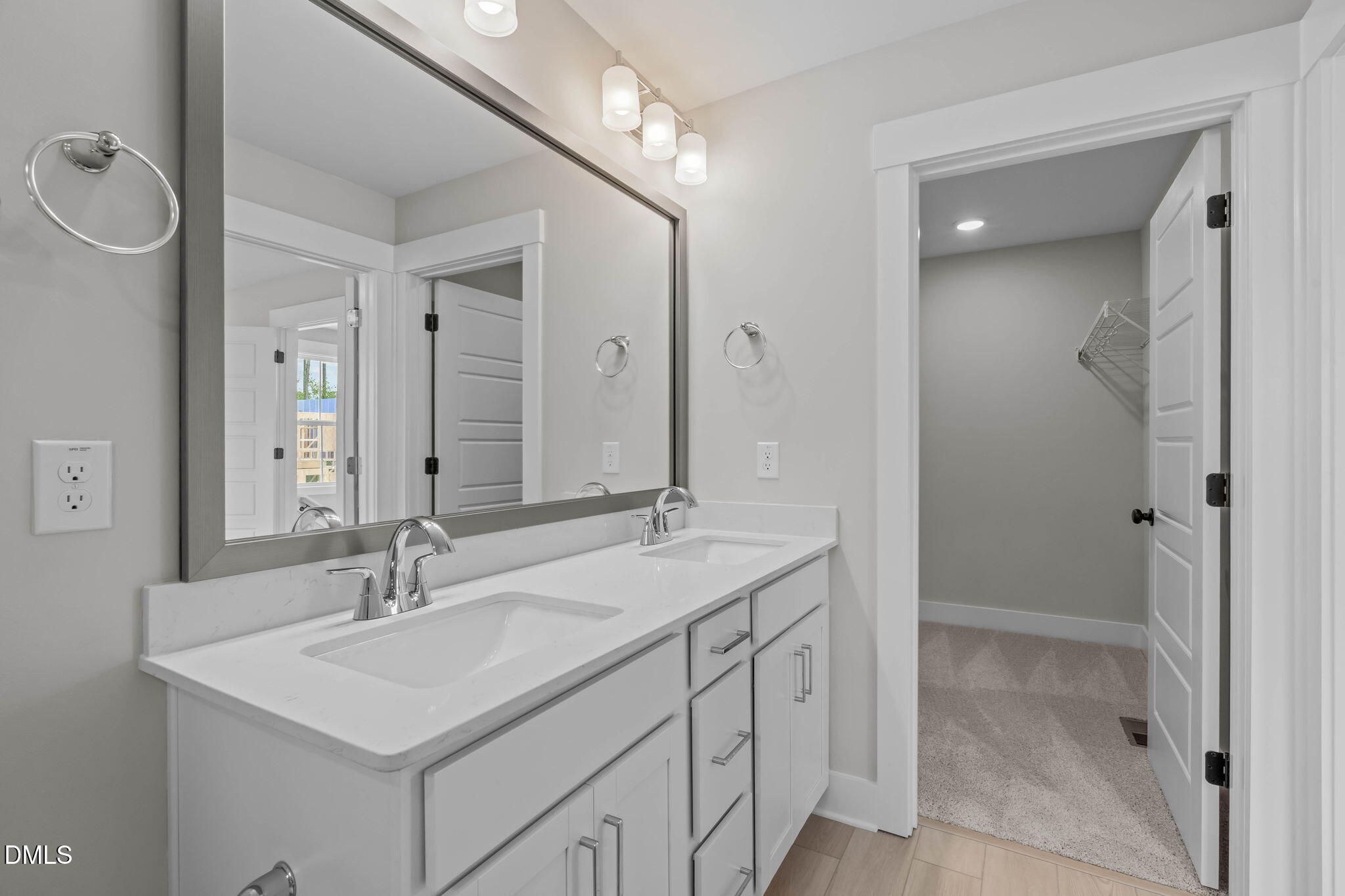 501 Plumleaf Lane Property Photo 23