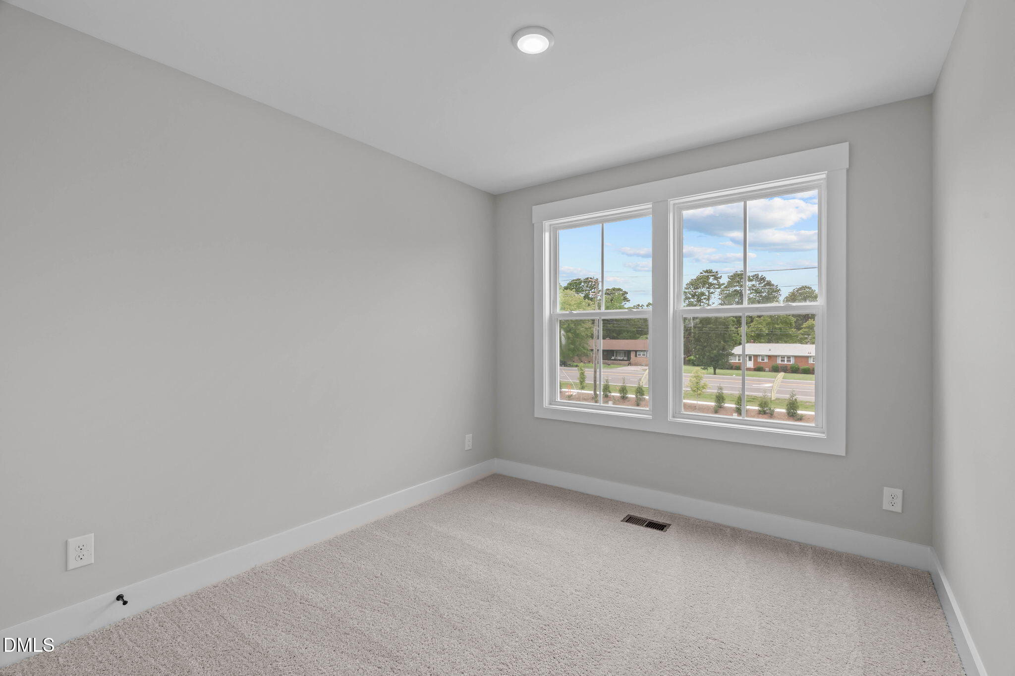 501 Plumleaf Lane Property Photo 27