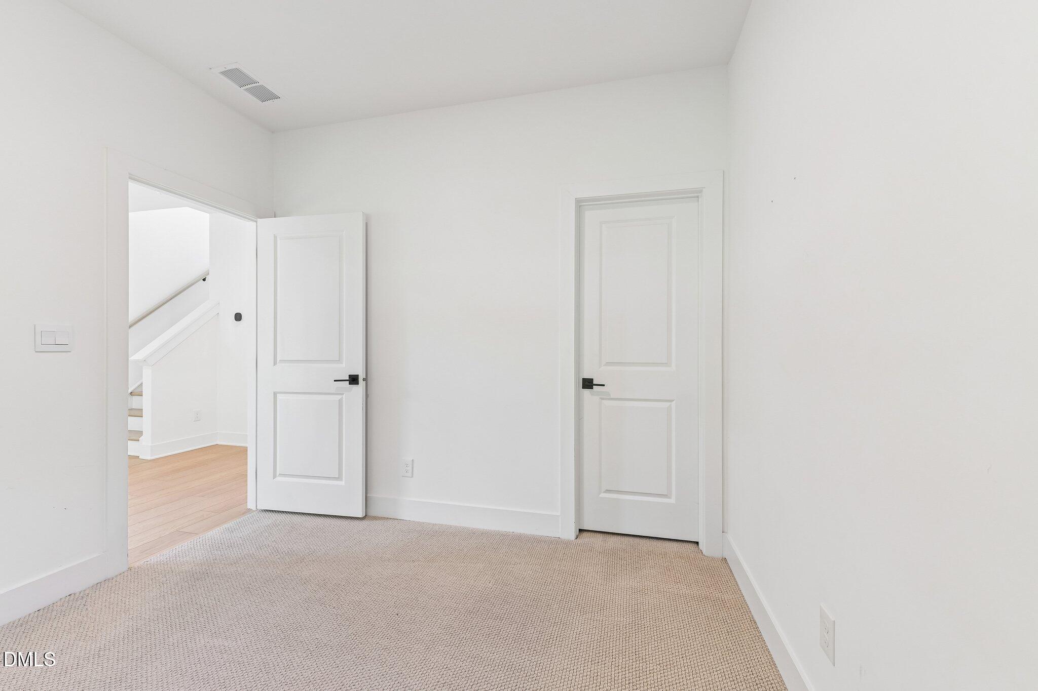2120 Opulent Oaks Lane Property Photo 21