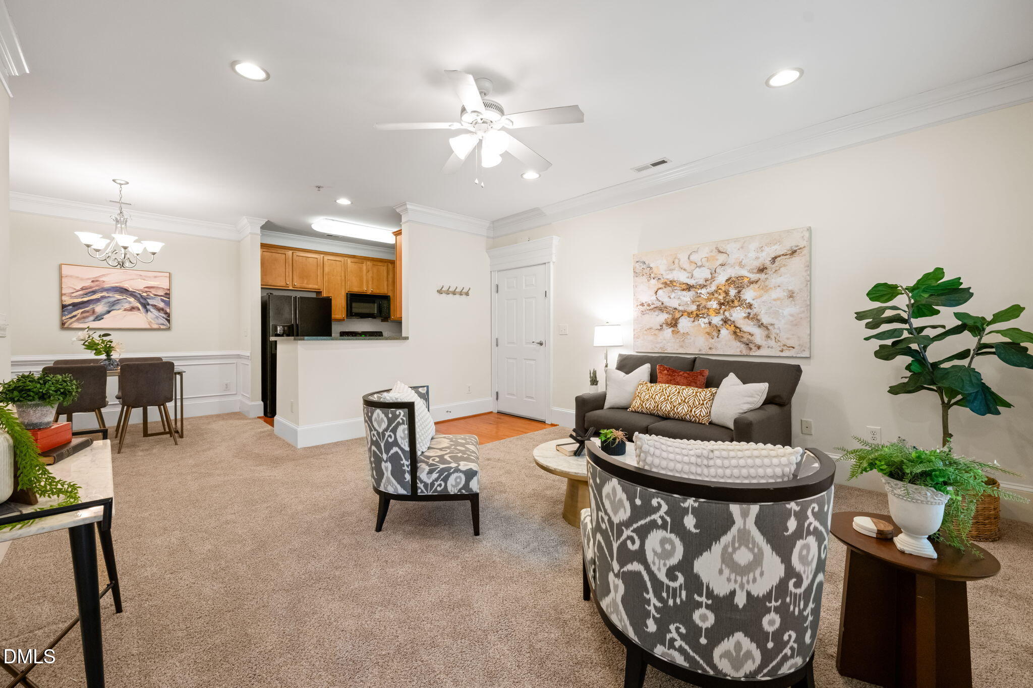 225 Waterford Lake Drive Property Photo 7