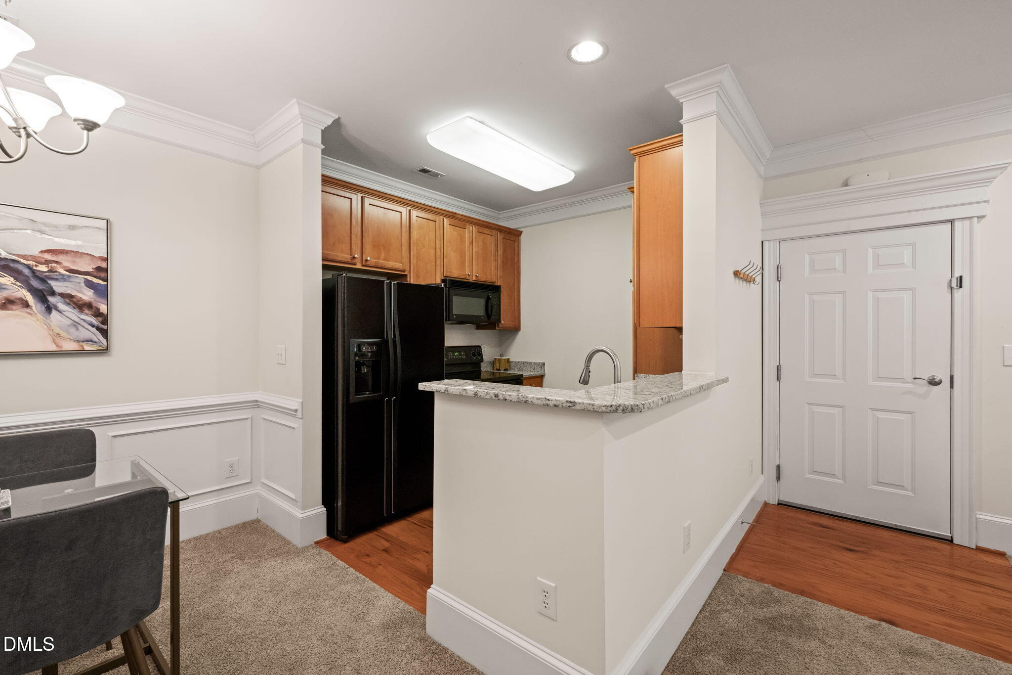 225 Waterford Lake Drive Property Photo 15