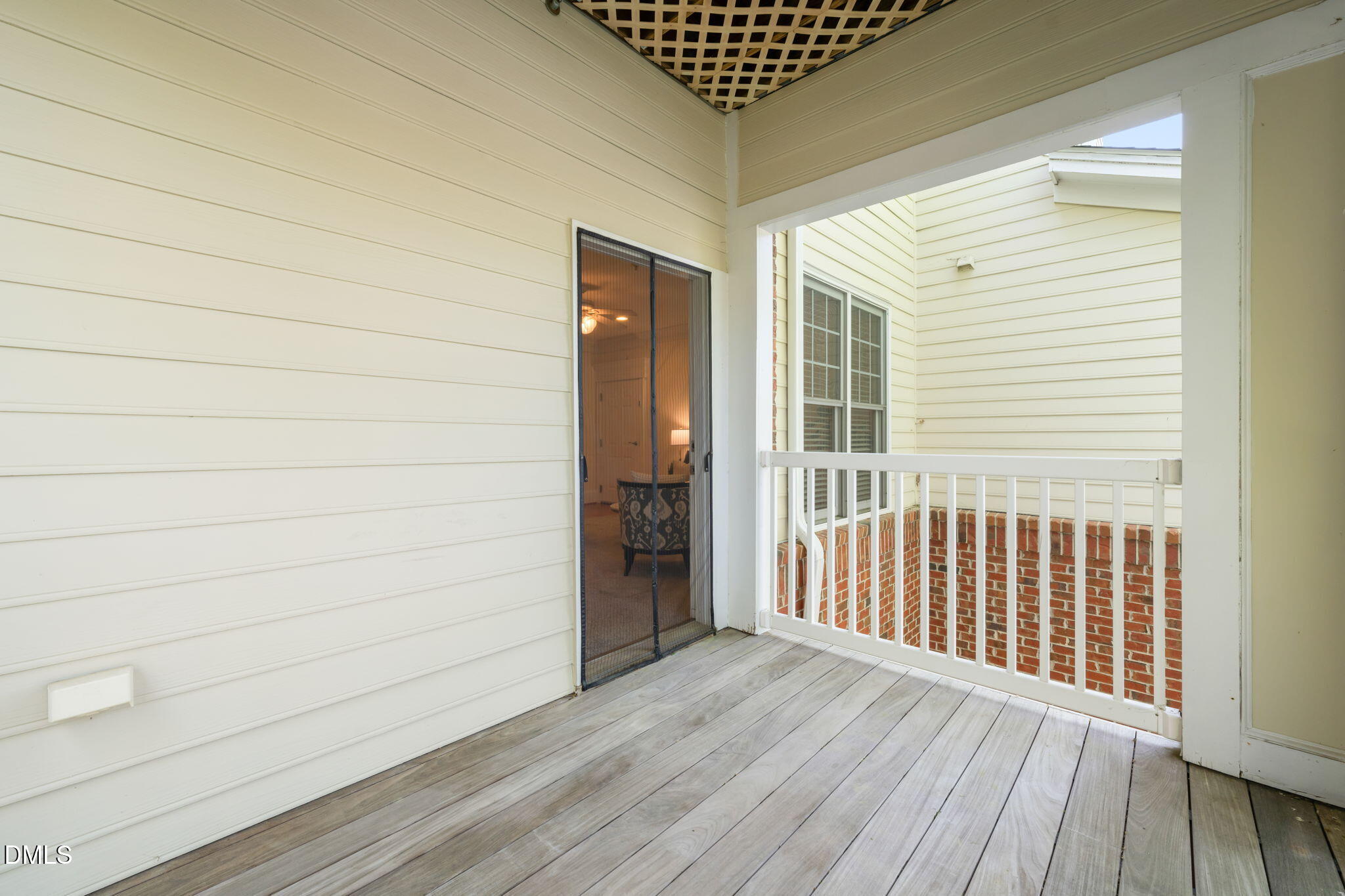 225 Waterford Lake Drive Property Photo 26