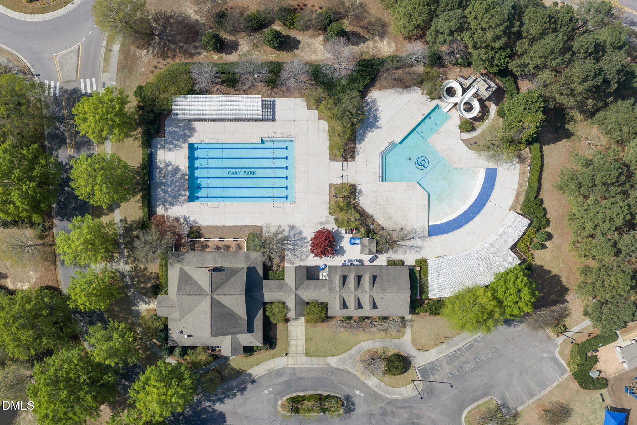 225 Waterford Lake Drive Property Photo 30