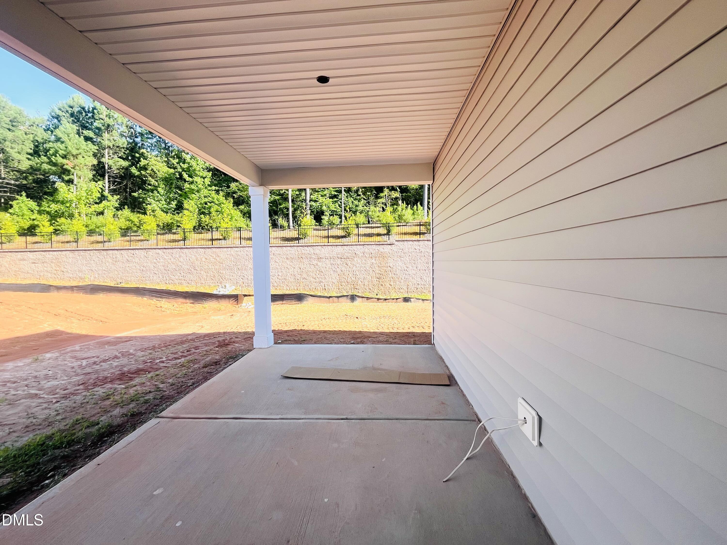 11623 Salers Loop 14 Property Photo 21