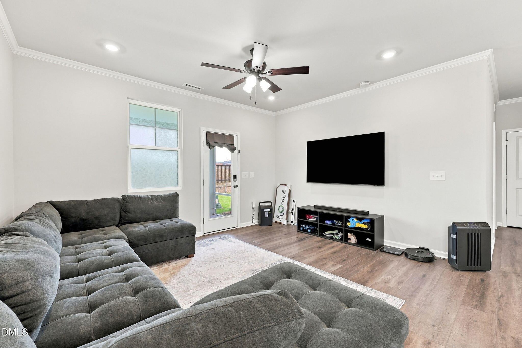 1101 Aberleigh Lane Property Photo 9