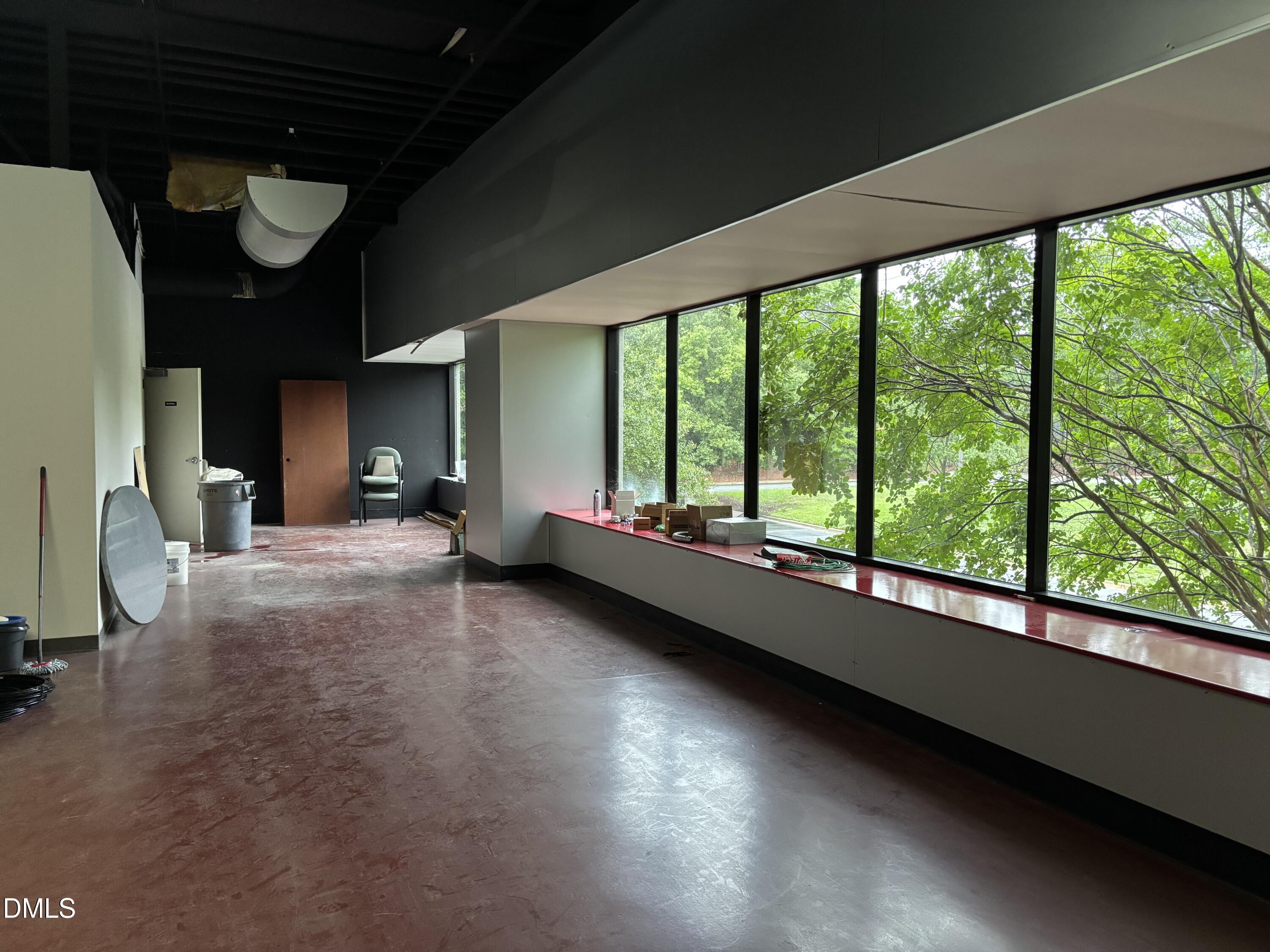 600 Irving Parkway Property Photo 7