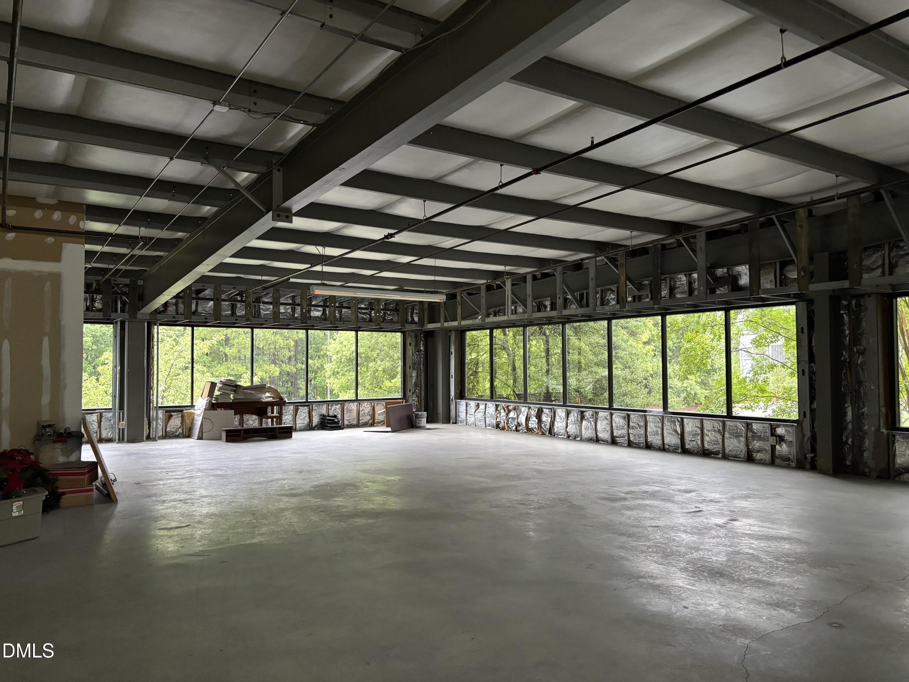 600 Irving Parkway Property Photo 8