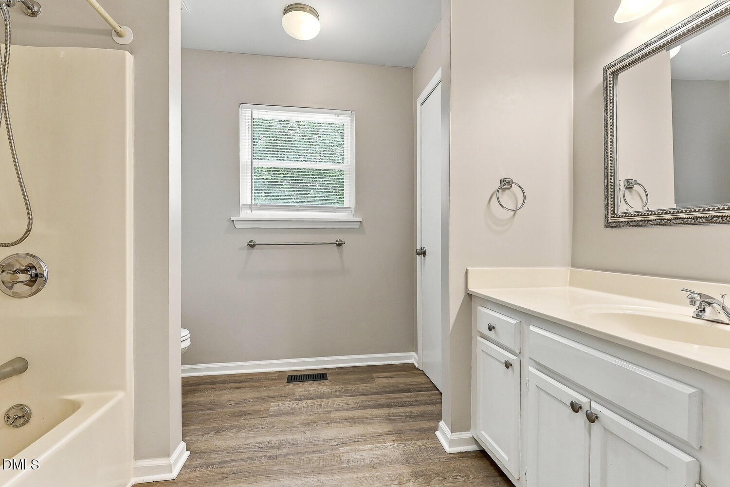 2606 Kingdom Way Property Photo 15