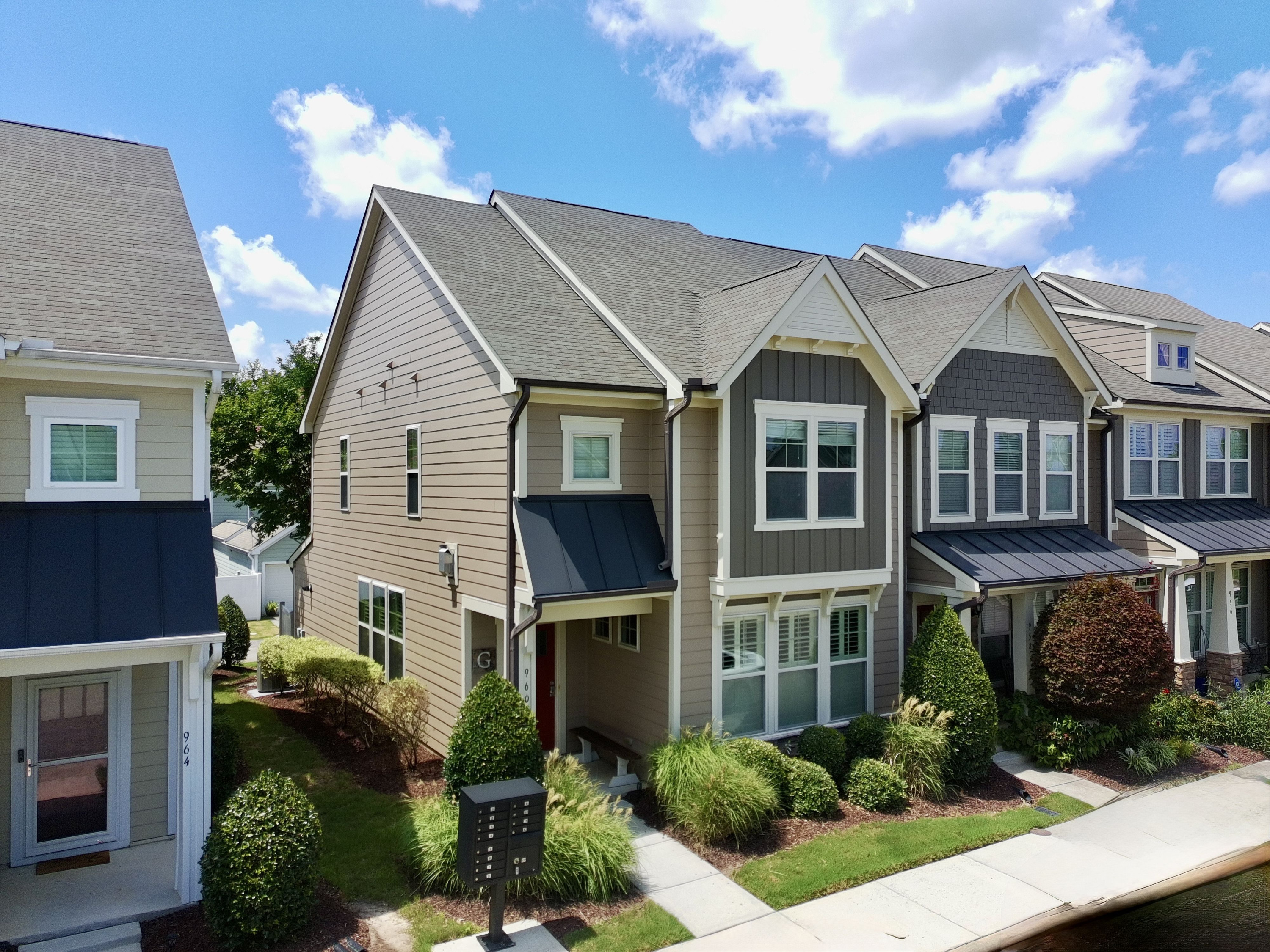 960 Ambergate Station Property Photo 4