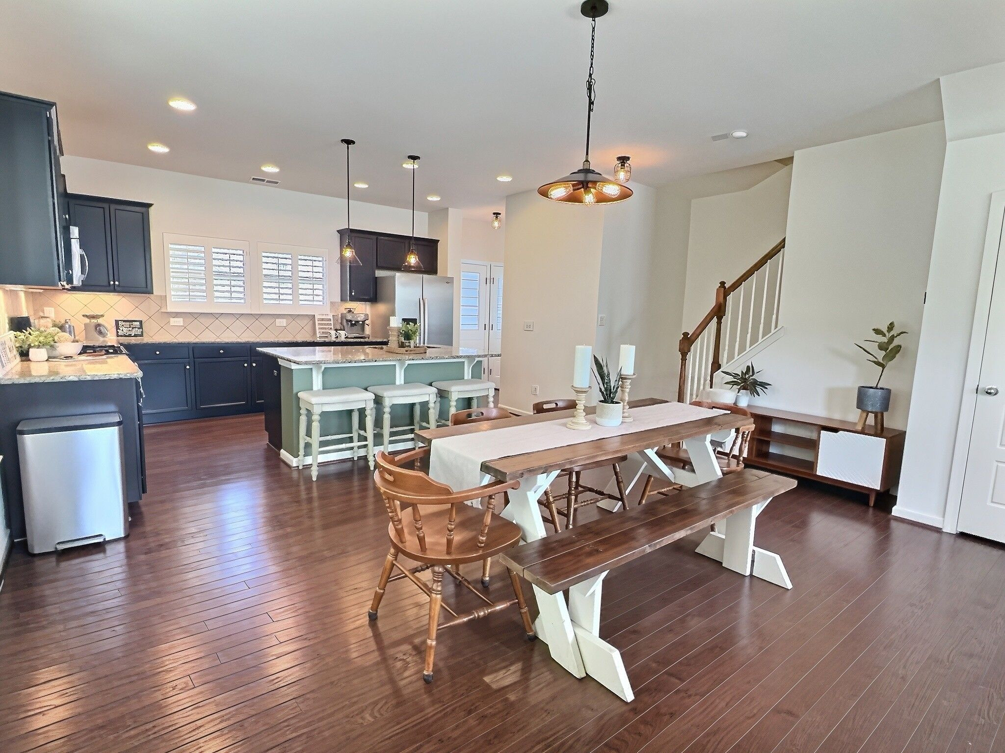 960 Ambergate Station Property Photo 10