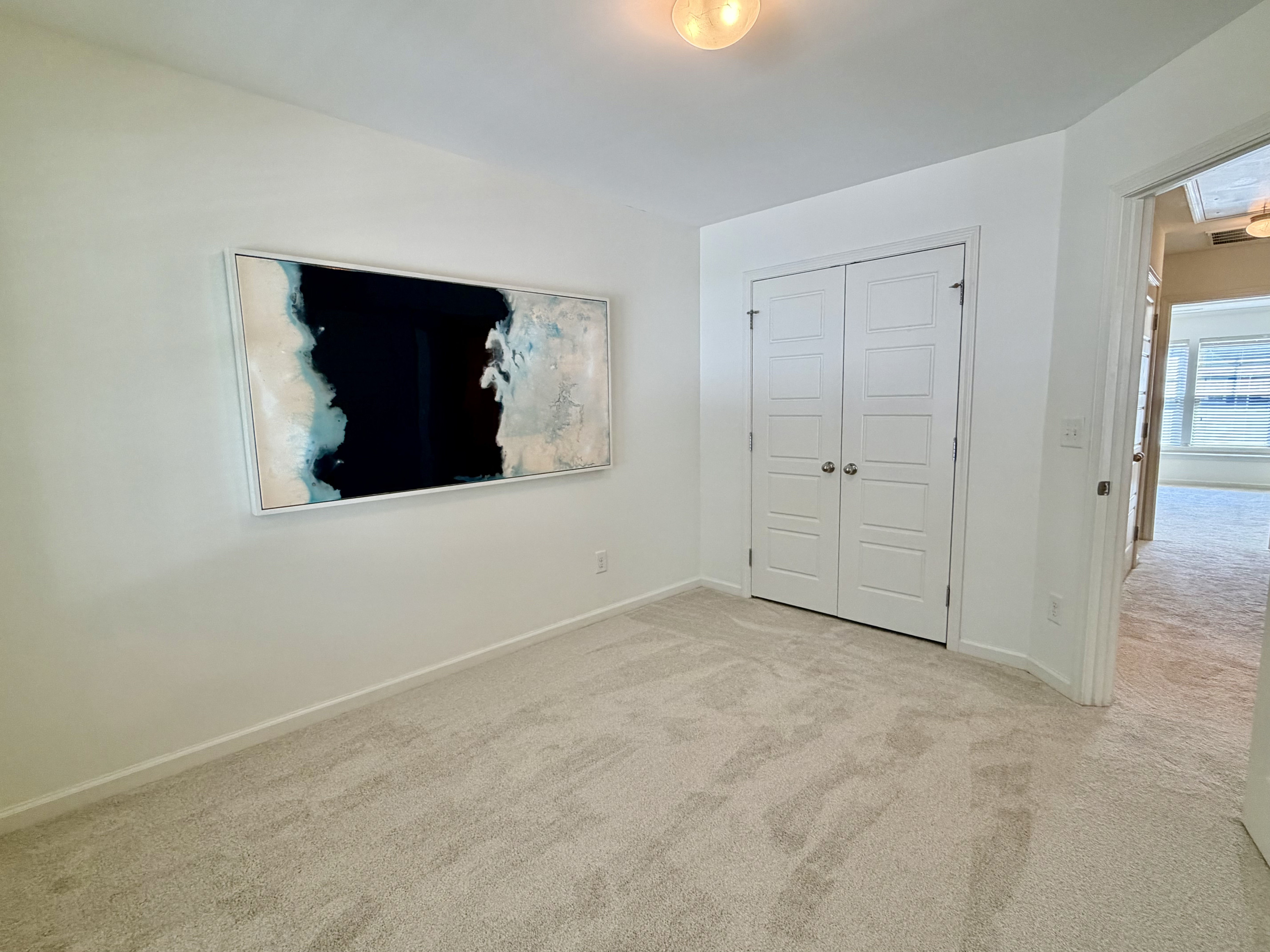 960 Ambergate Station Property Photo 29