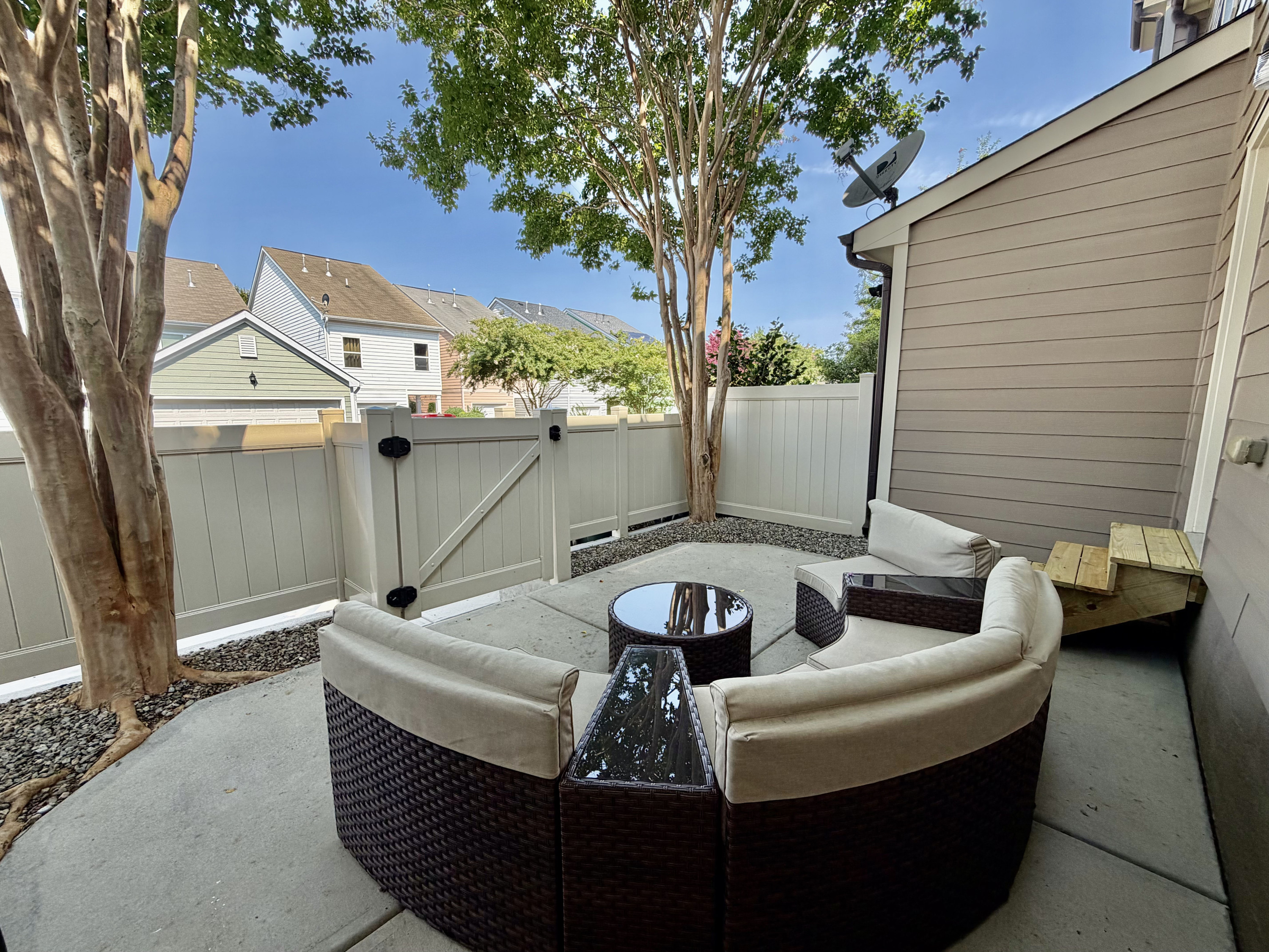 960 Ambergate Station Property Photo 33