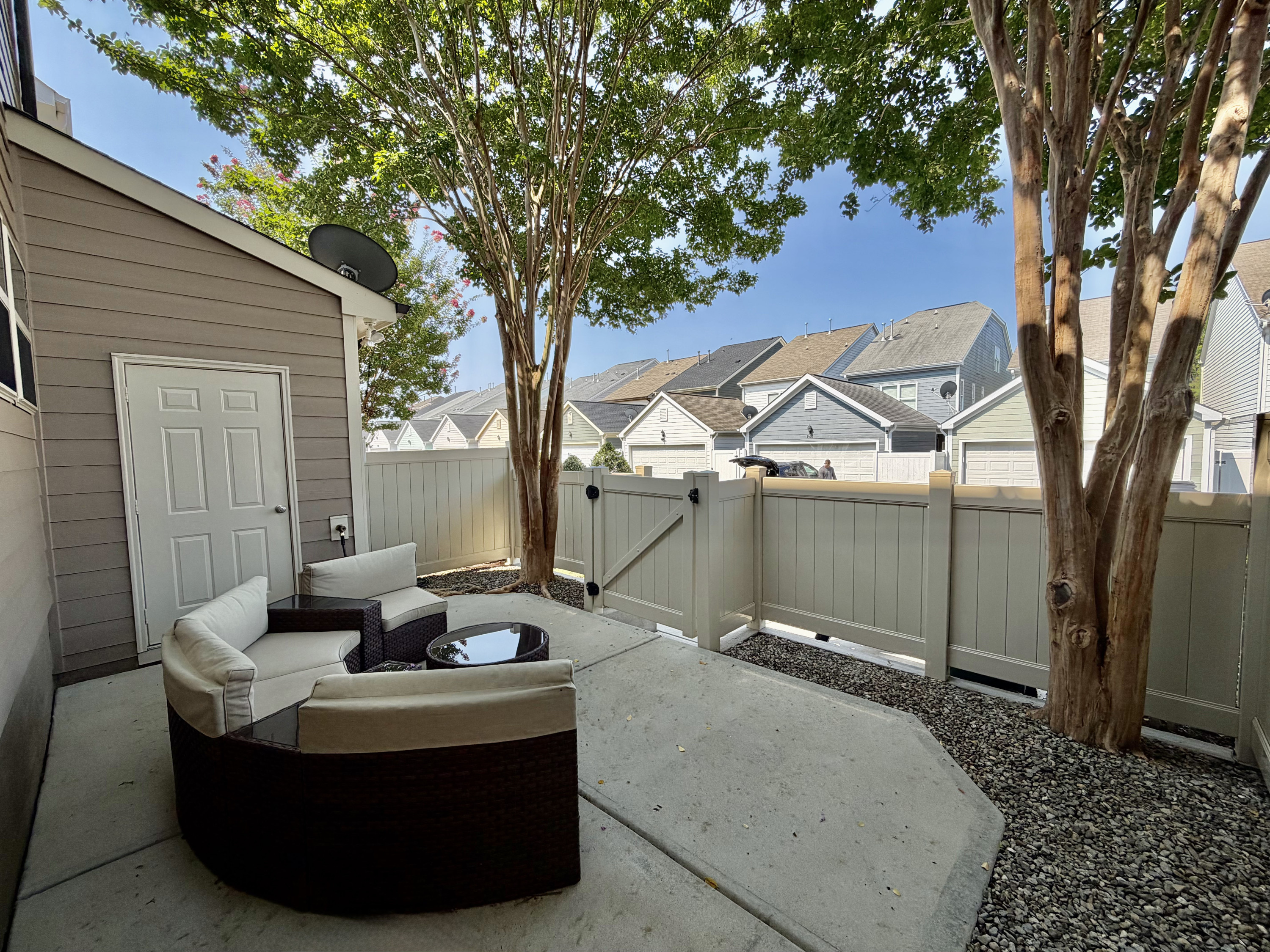 960 Ambergate Station Property Photo 34