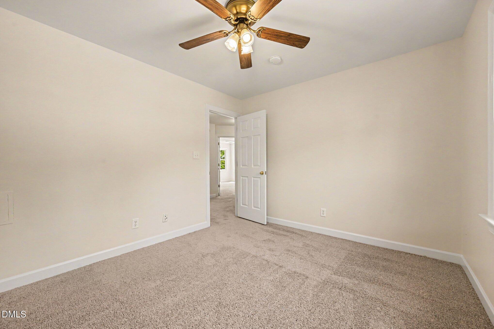 301 Cary Pines Drive Property Photo 17