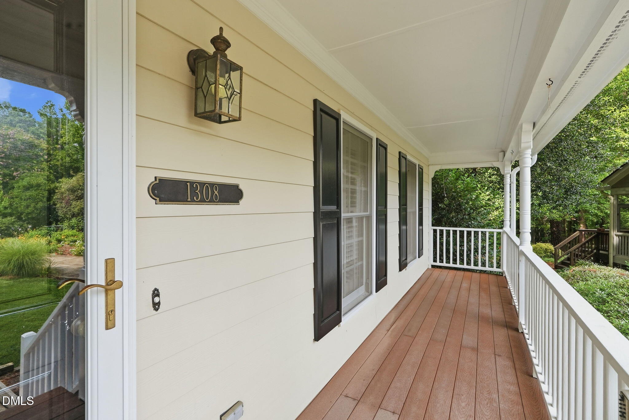 1308 Stonemoor Court Property Photo 6