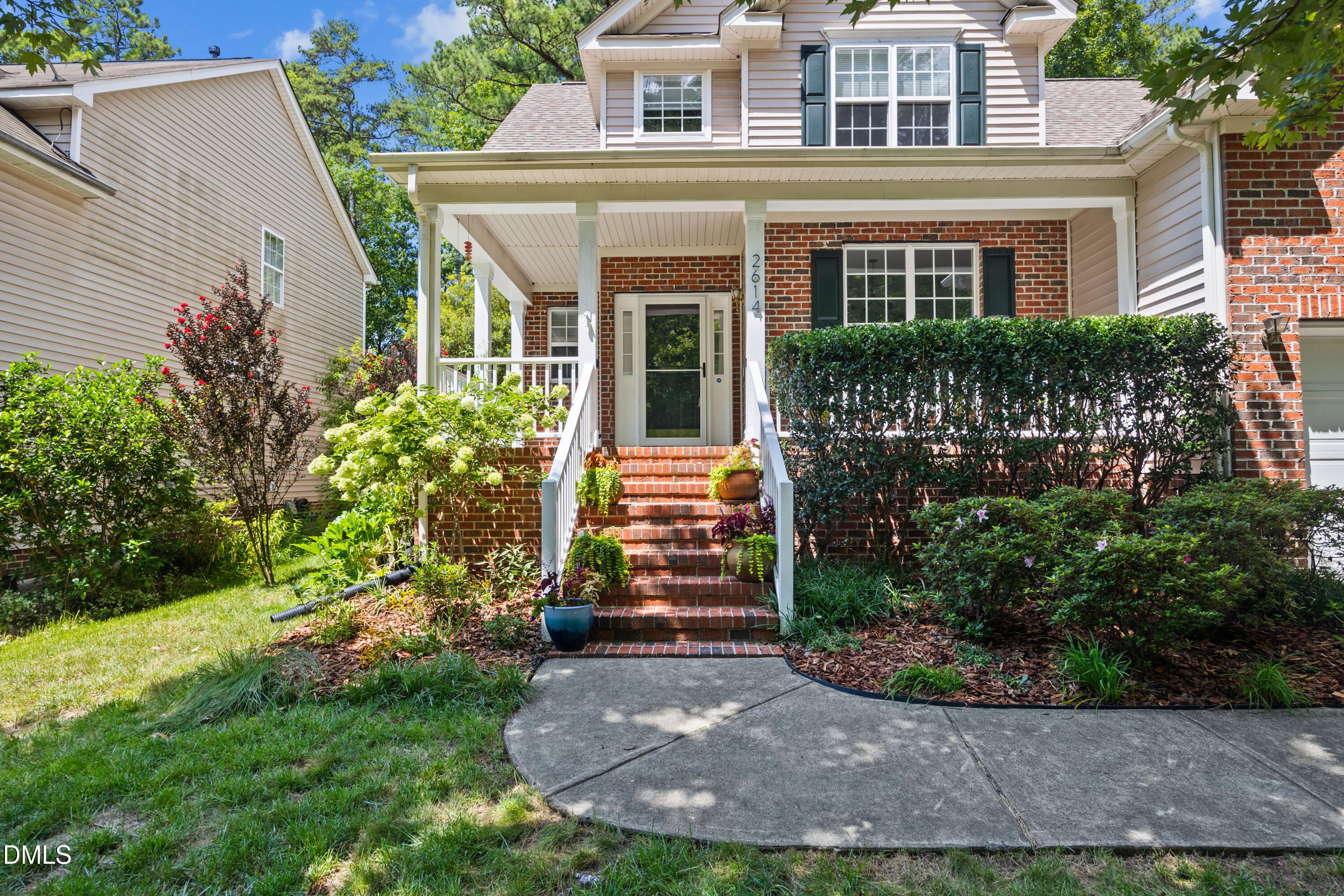 2614 Oleander Drive Property Photo 4