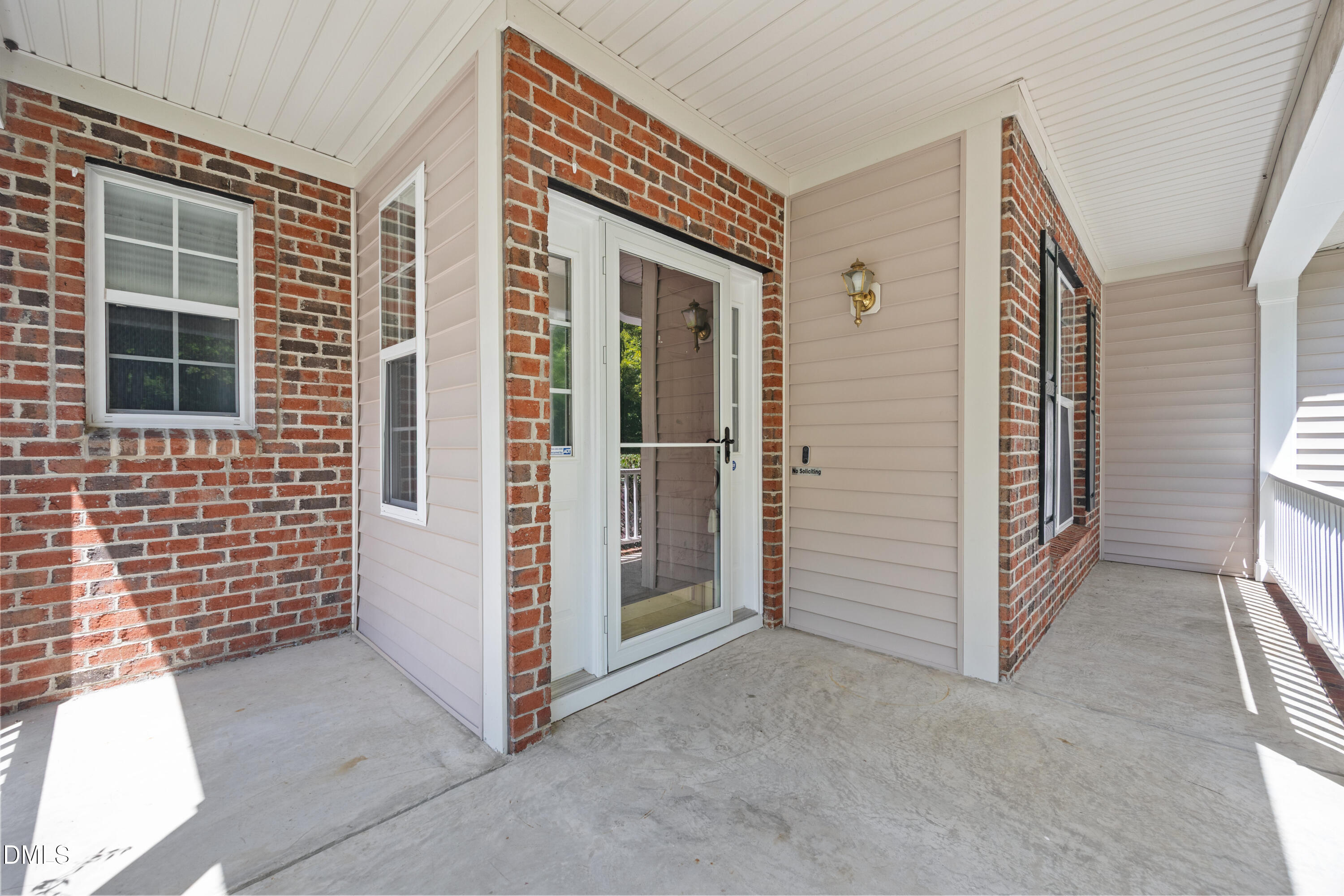 2614 Oleander Drive Property Photo 5