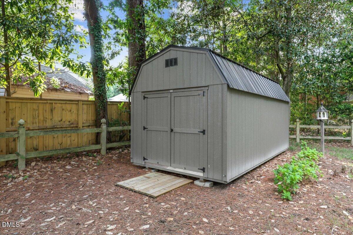 804 Chestnut Drive Property Photo 37