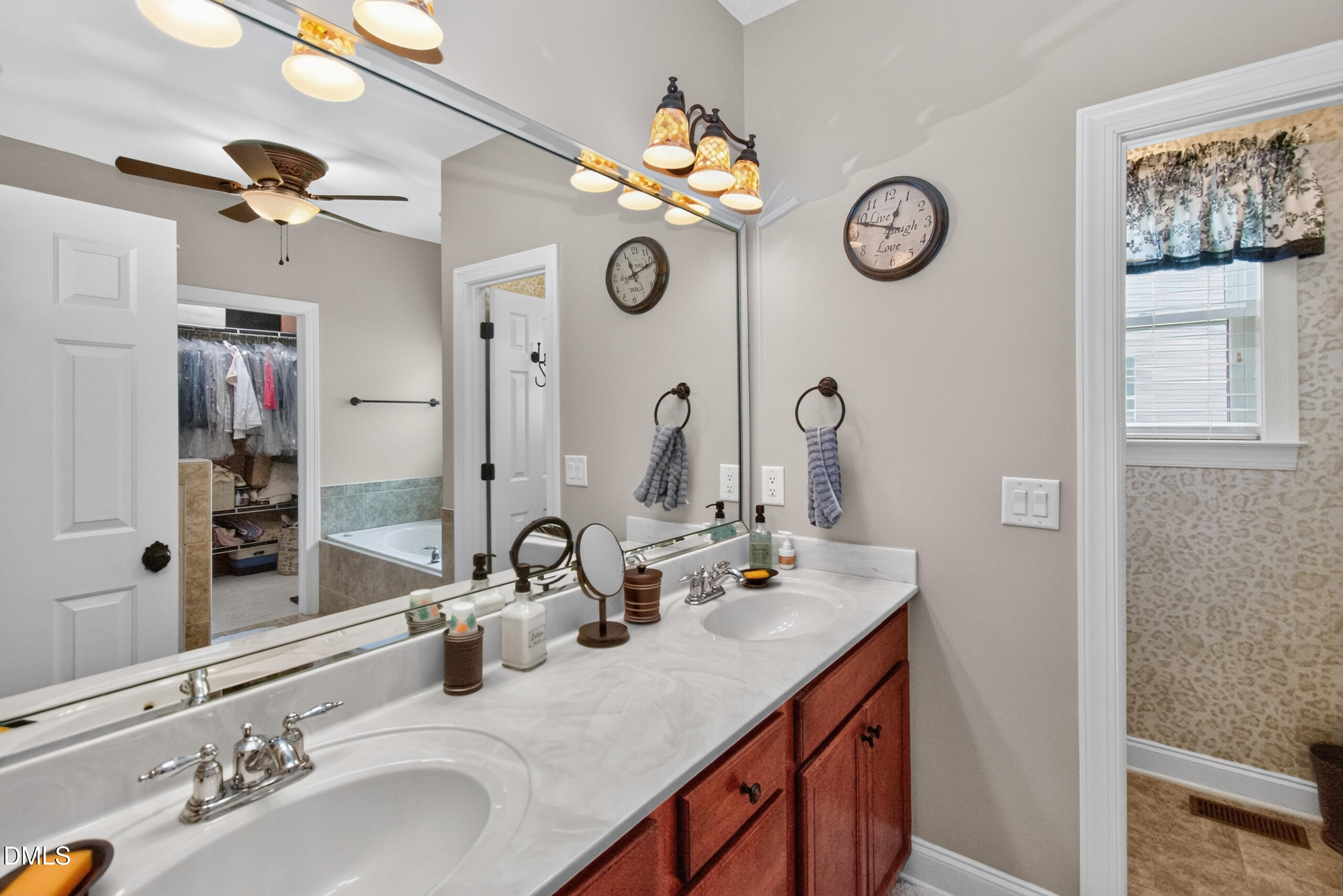62 Meredith Court Property Photo 16