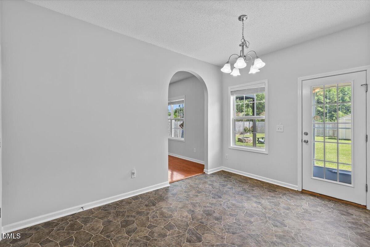 4122 Lady Slipper Lane Property Photo 8