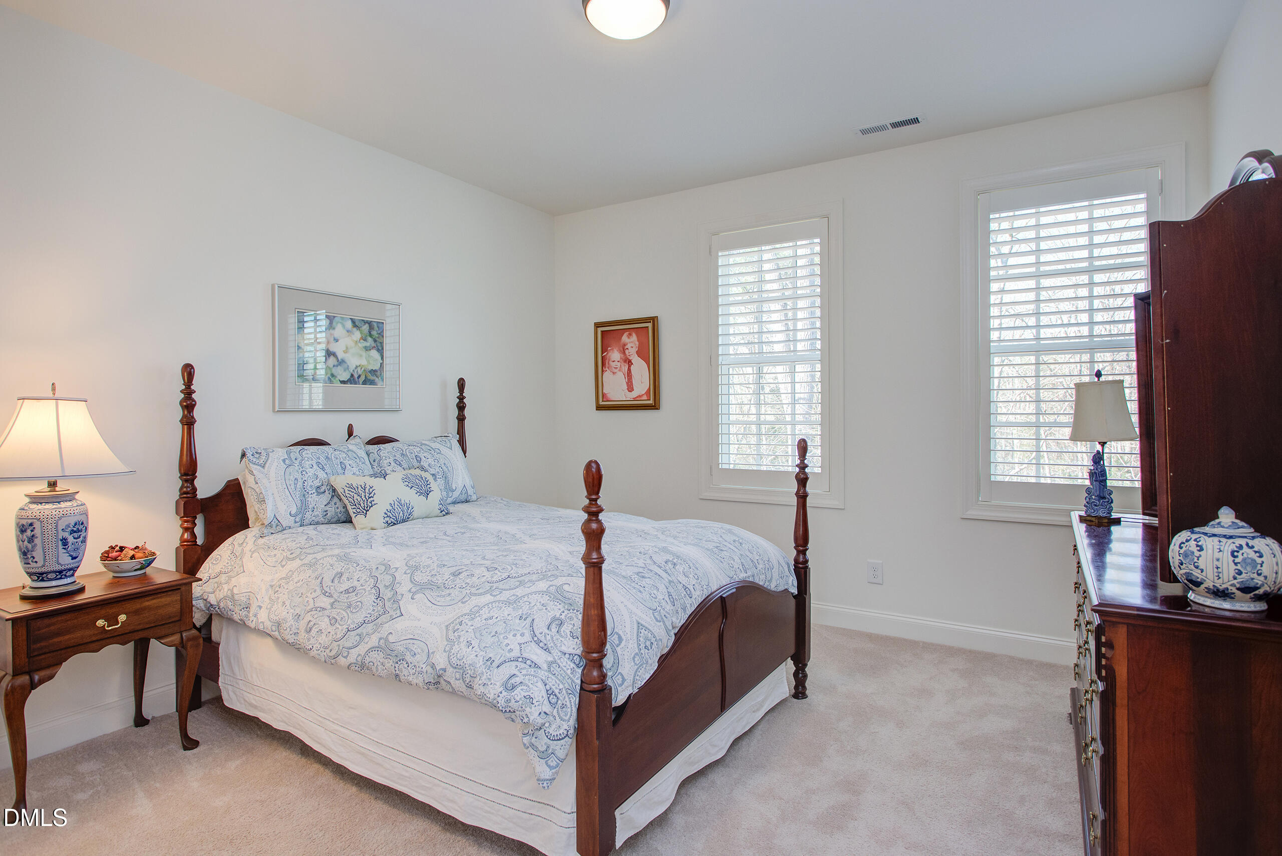 1028 Whitehall Circle Property Photo 39