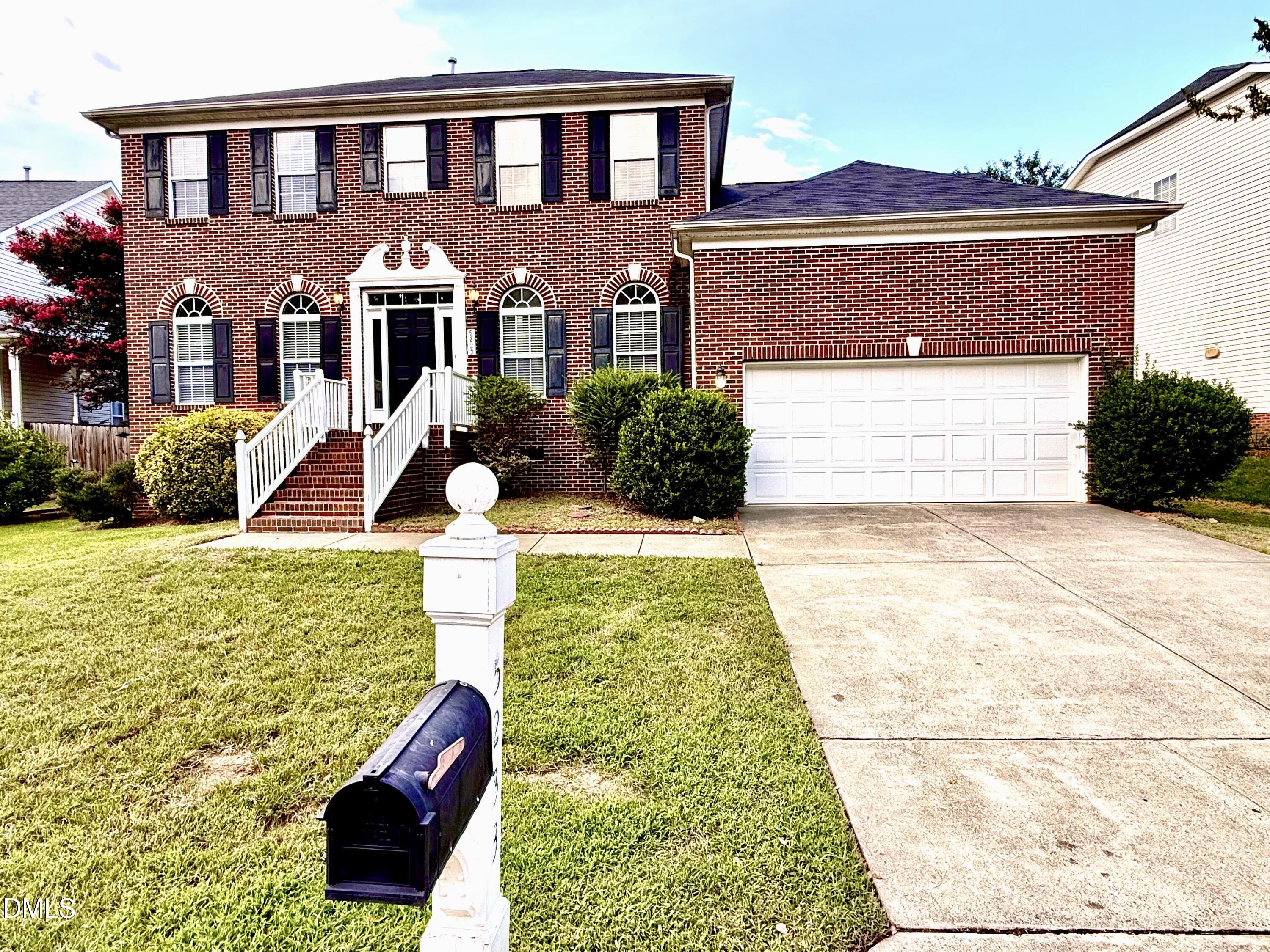 5233 Pinehall Wynd Property Photo 1