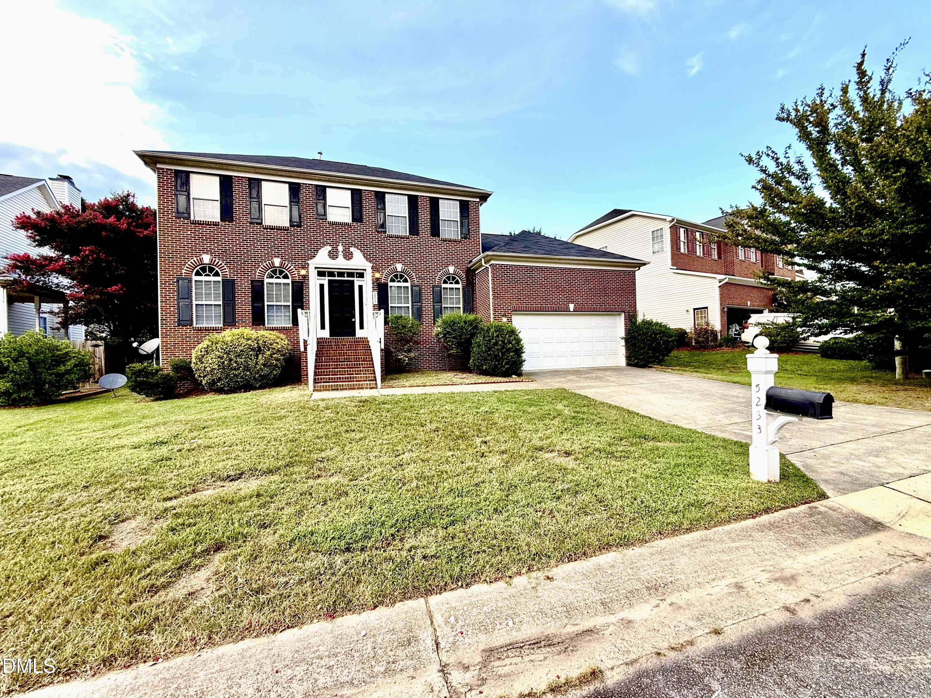 5233 Pinehall Wynd Property Photo 2