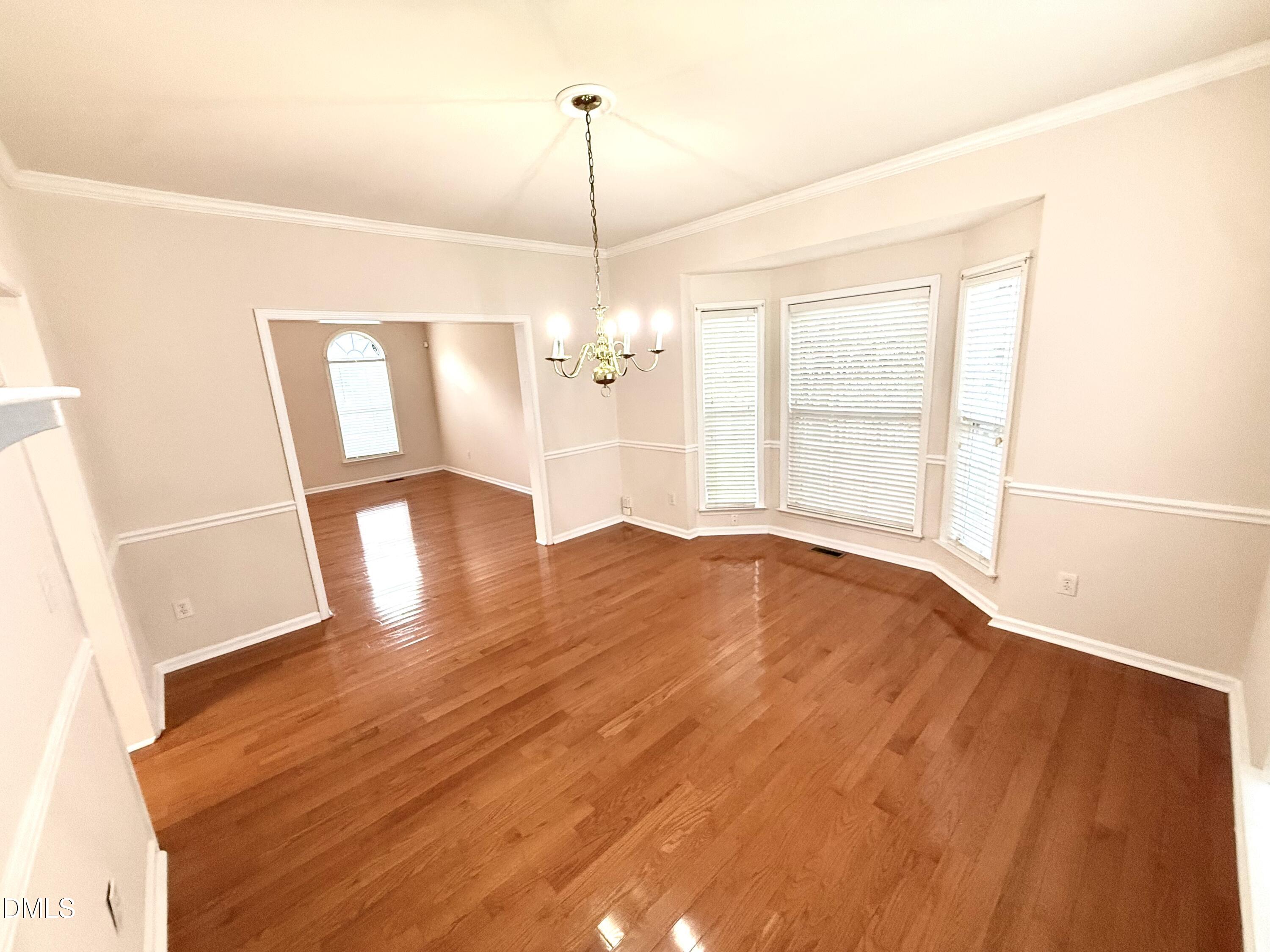 5233 Pinehall Wynd Property Photo 9