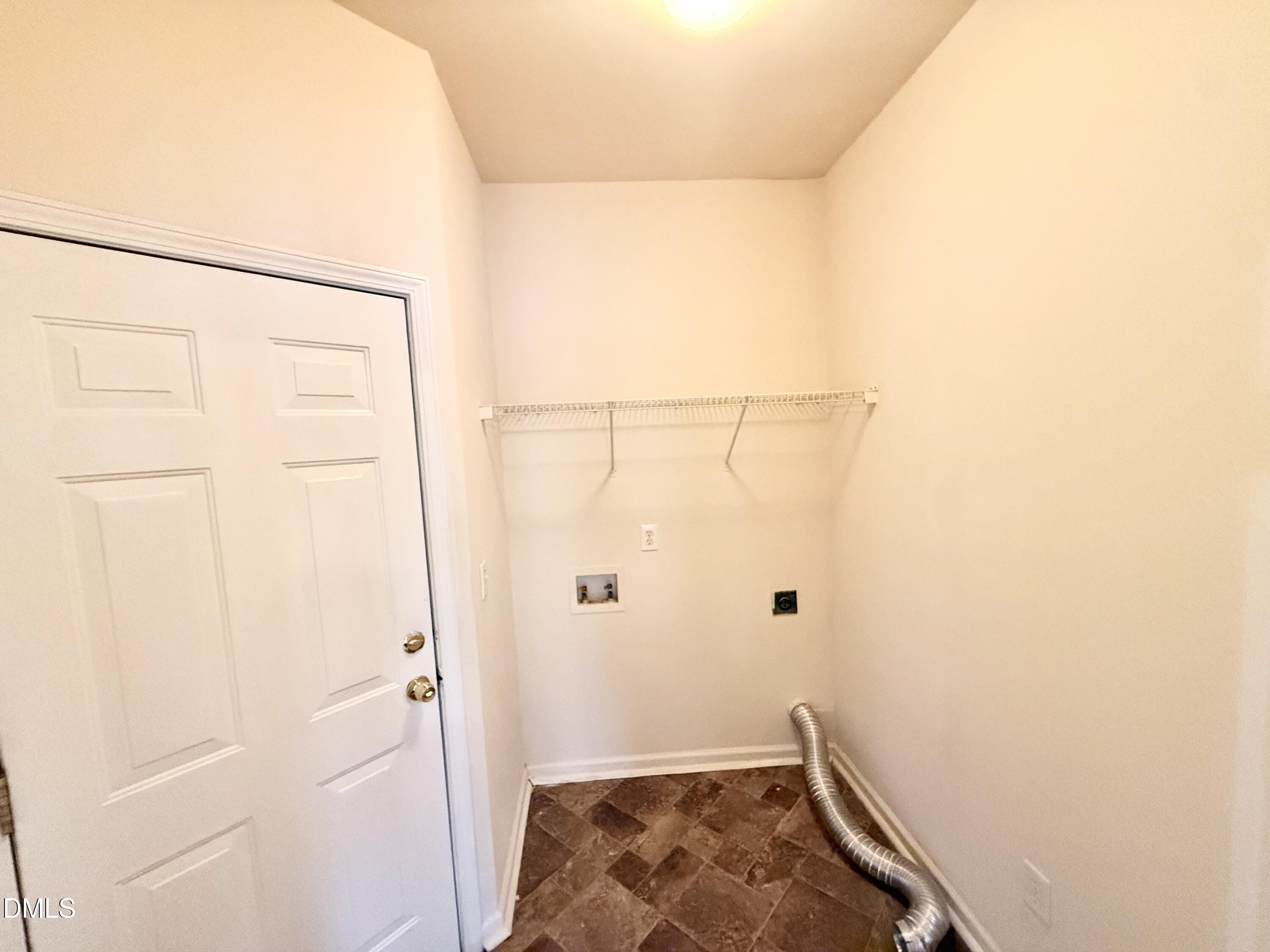 5233 Pinehall Wynd Property Photo 17