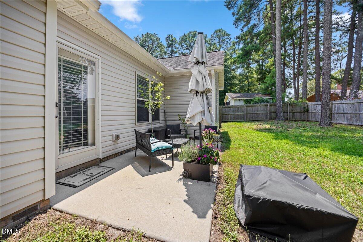 33 Wood Green Drive Property Photo 15