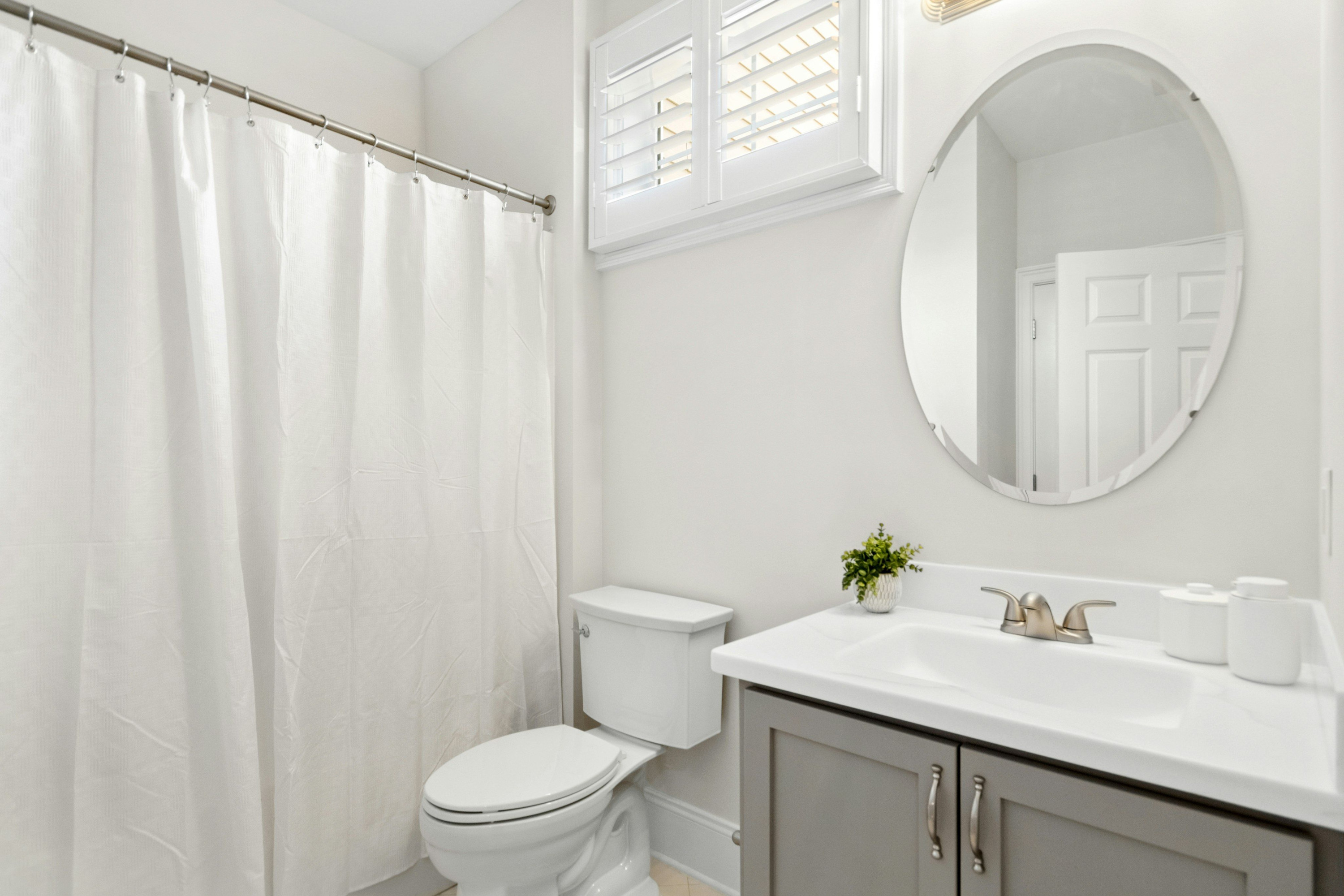9211 Calabria Drive 205 Property Photo 37